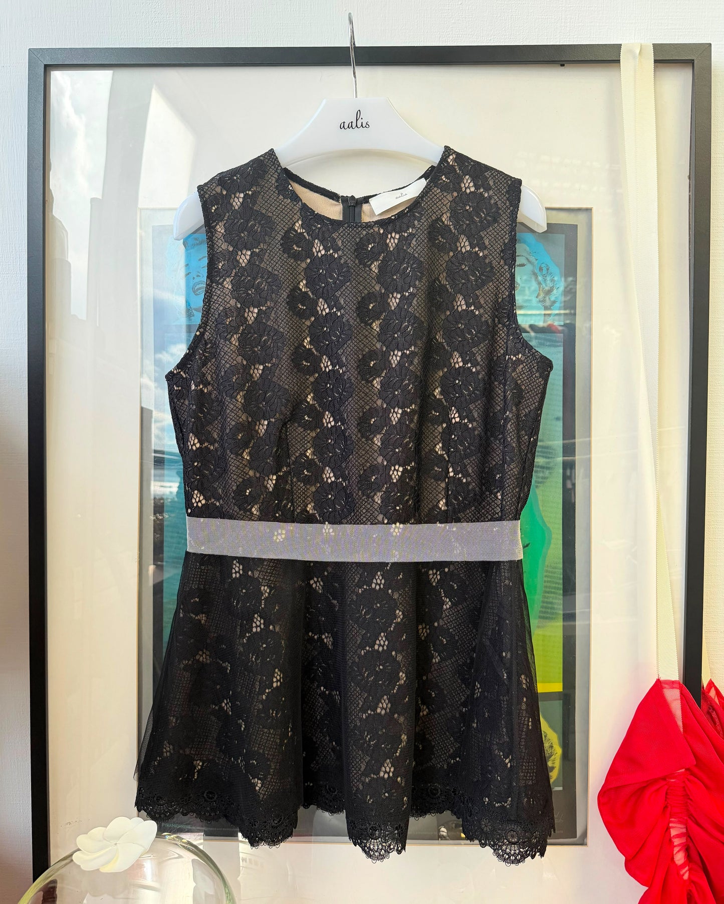 aalis NOVIE lace with mesh layer top (Black)