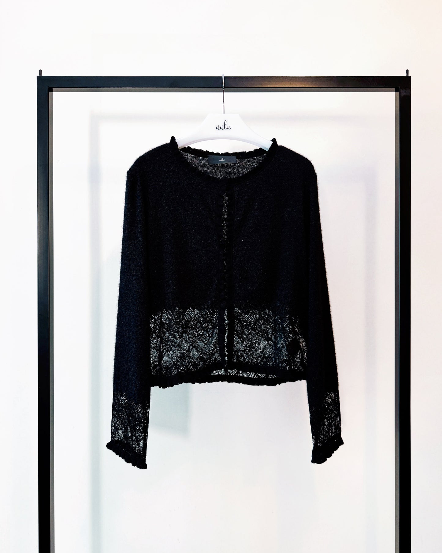 aalis RICA tiny ruffle trim cardigan (Black)