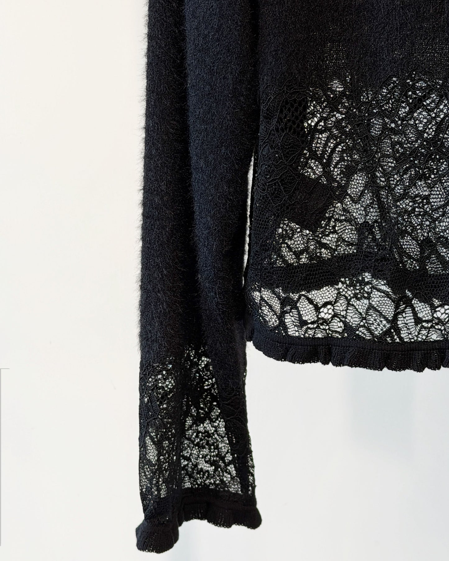aalis RICA tiny ruffle trim cardigan (Black)