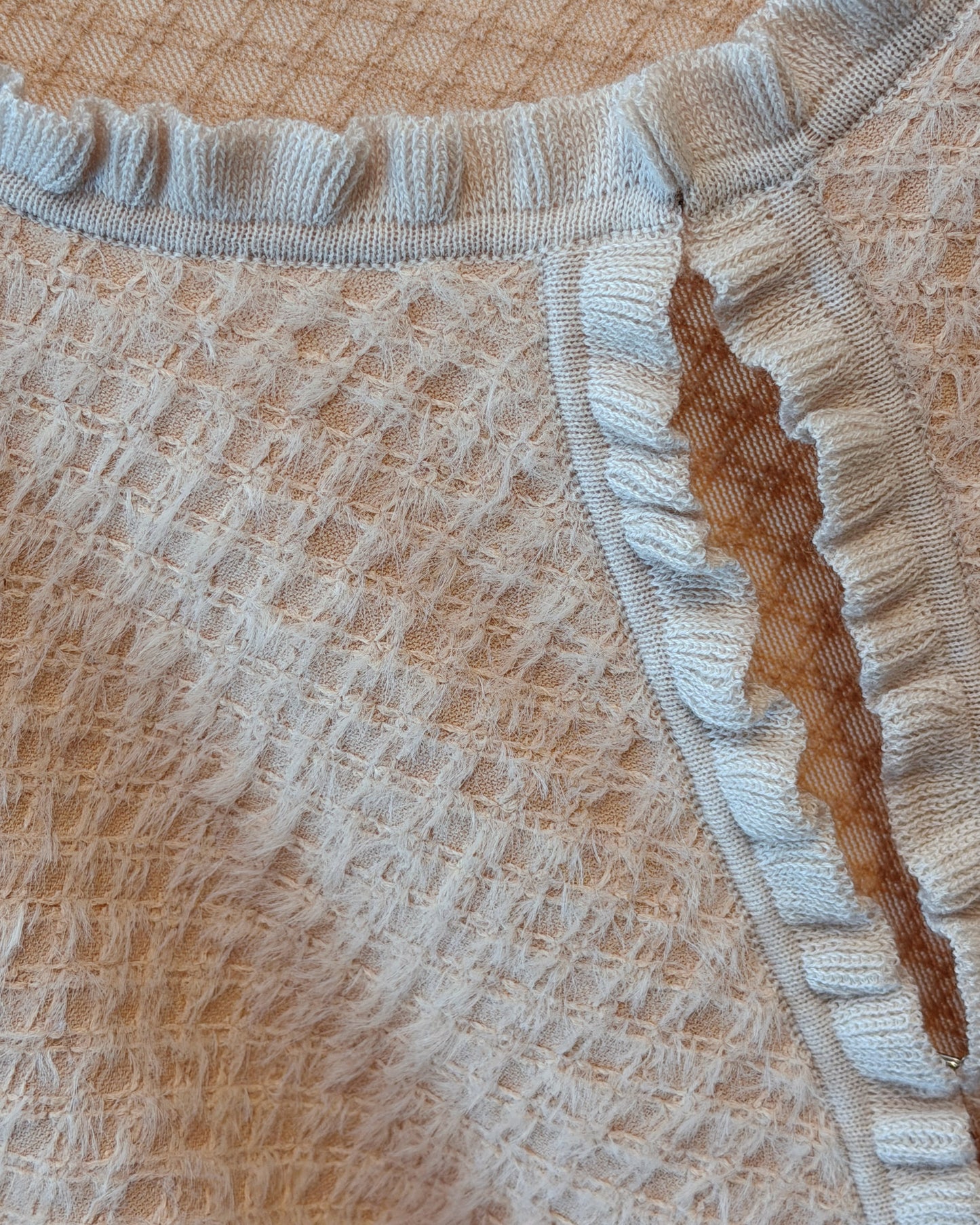 aalis RICA tiny ruffle trim cardigan (Nude)