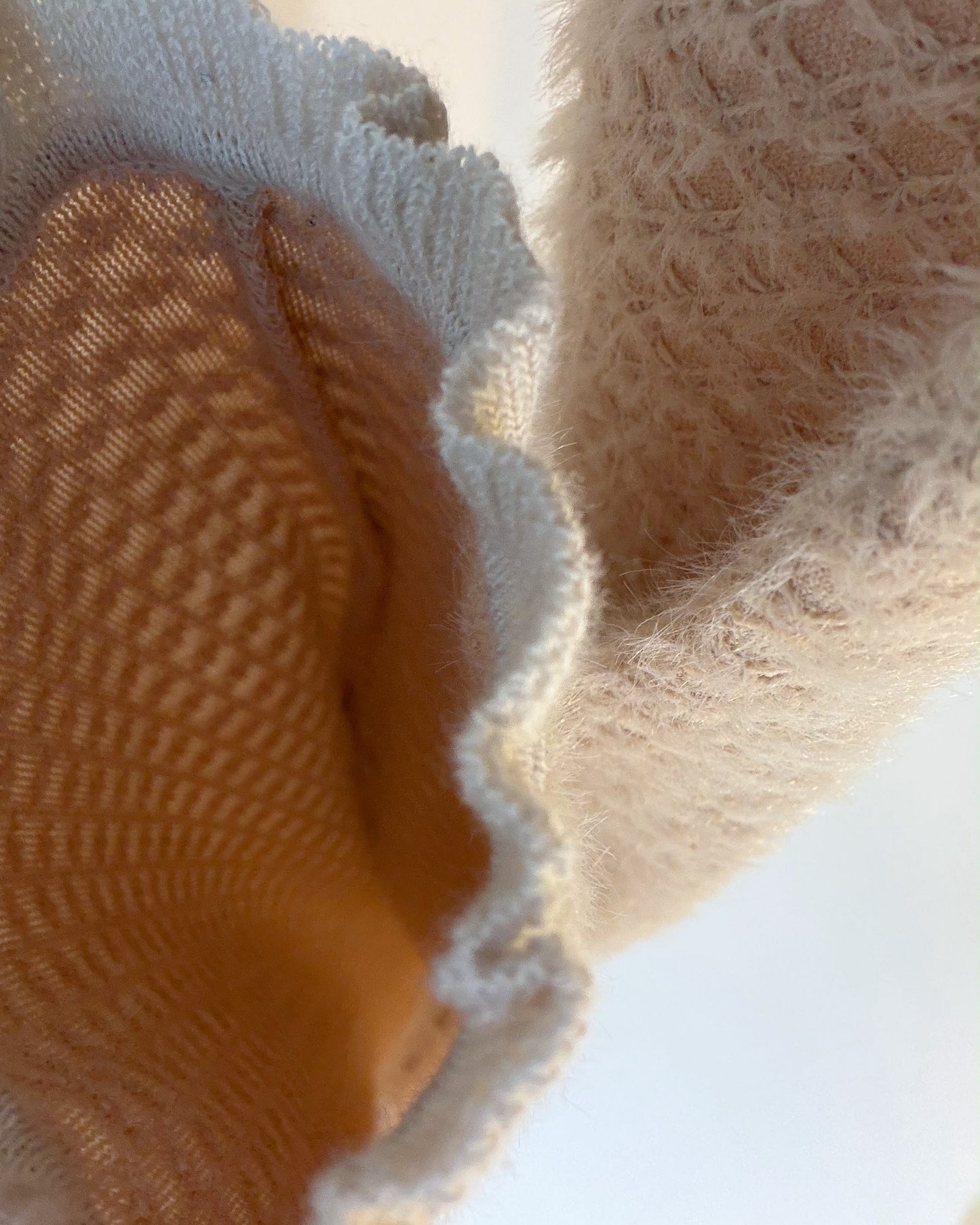 aalis RICA tiny ruffle trim cardigan (Nude)