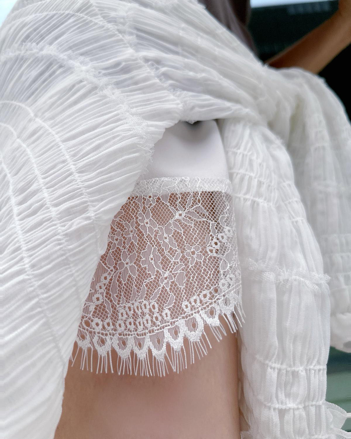 aalis SOVI SS26 lace trim lining shorts (White)