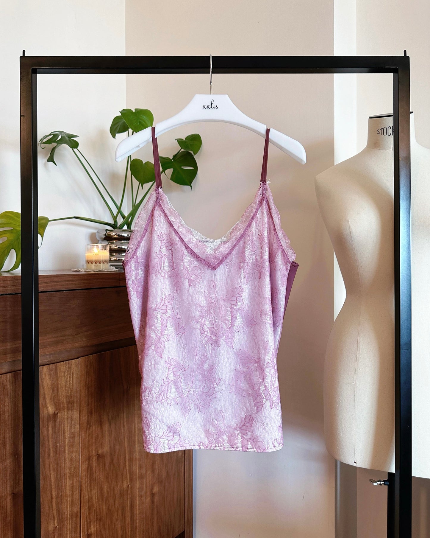 aalis NEAS SS26 double layer lace camisole (Rose Pink)