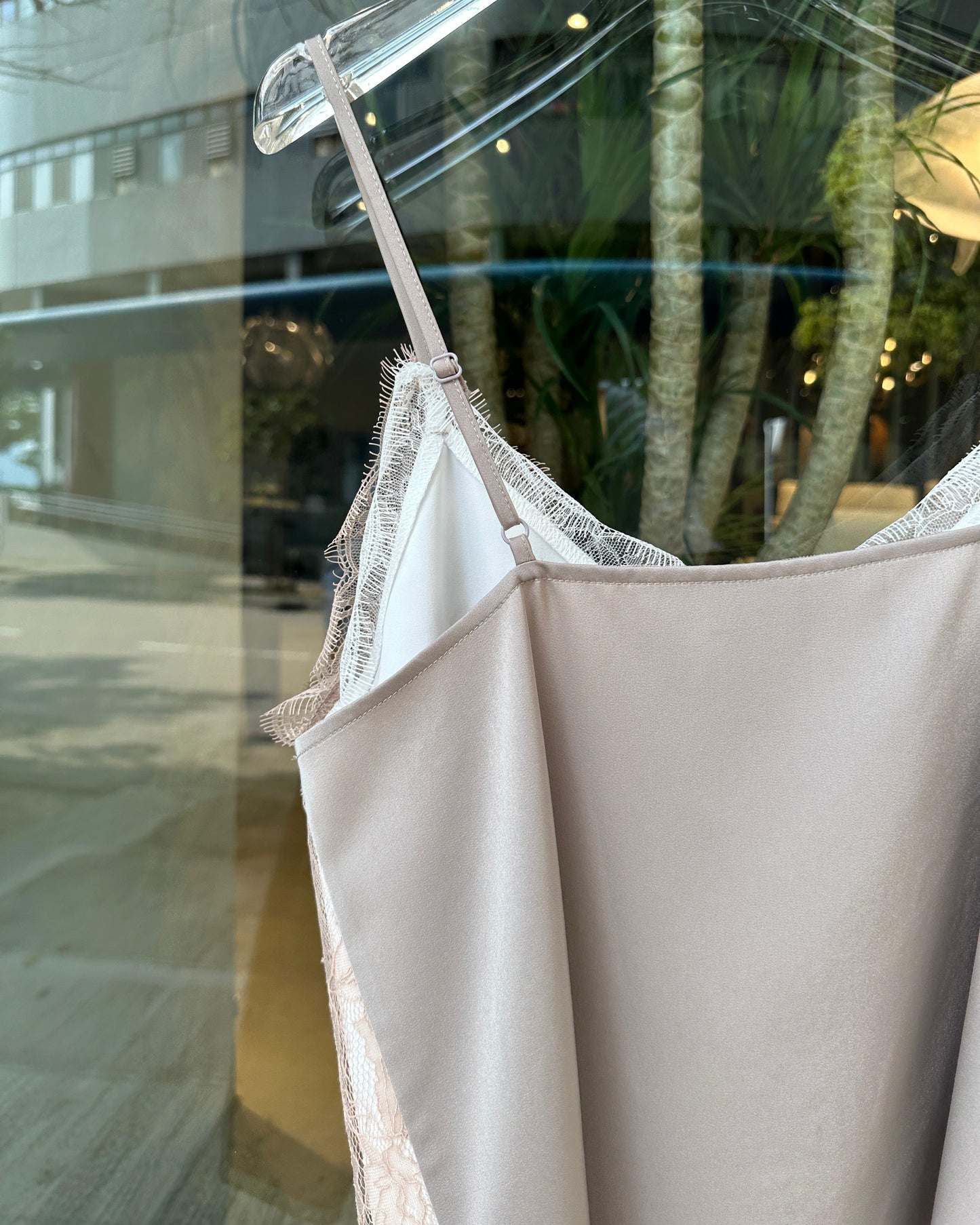 aalis NEAS SS26 double layer lace camisole (Pink Mix)