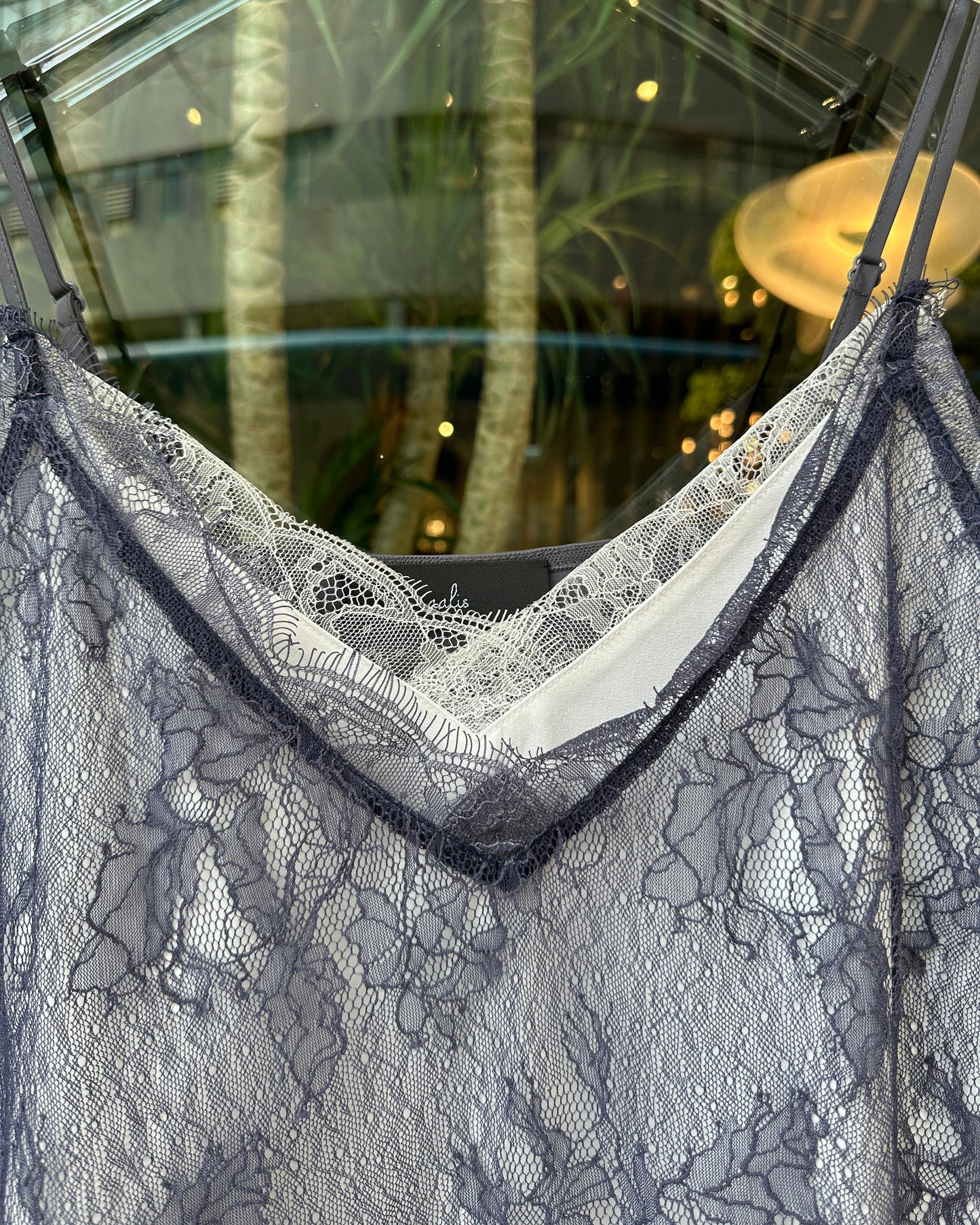 aalis NEAS SS26 double layer lace camisole (Purple Blue)