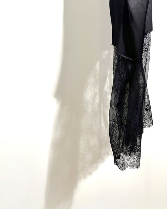 aalis TANCY lace panel camisole dress (Black)