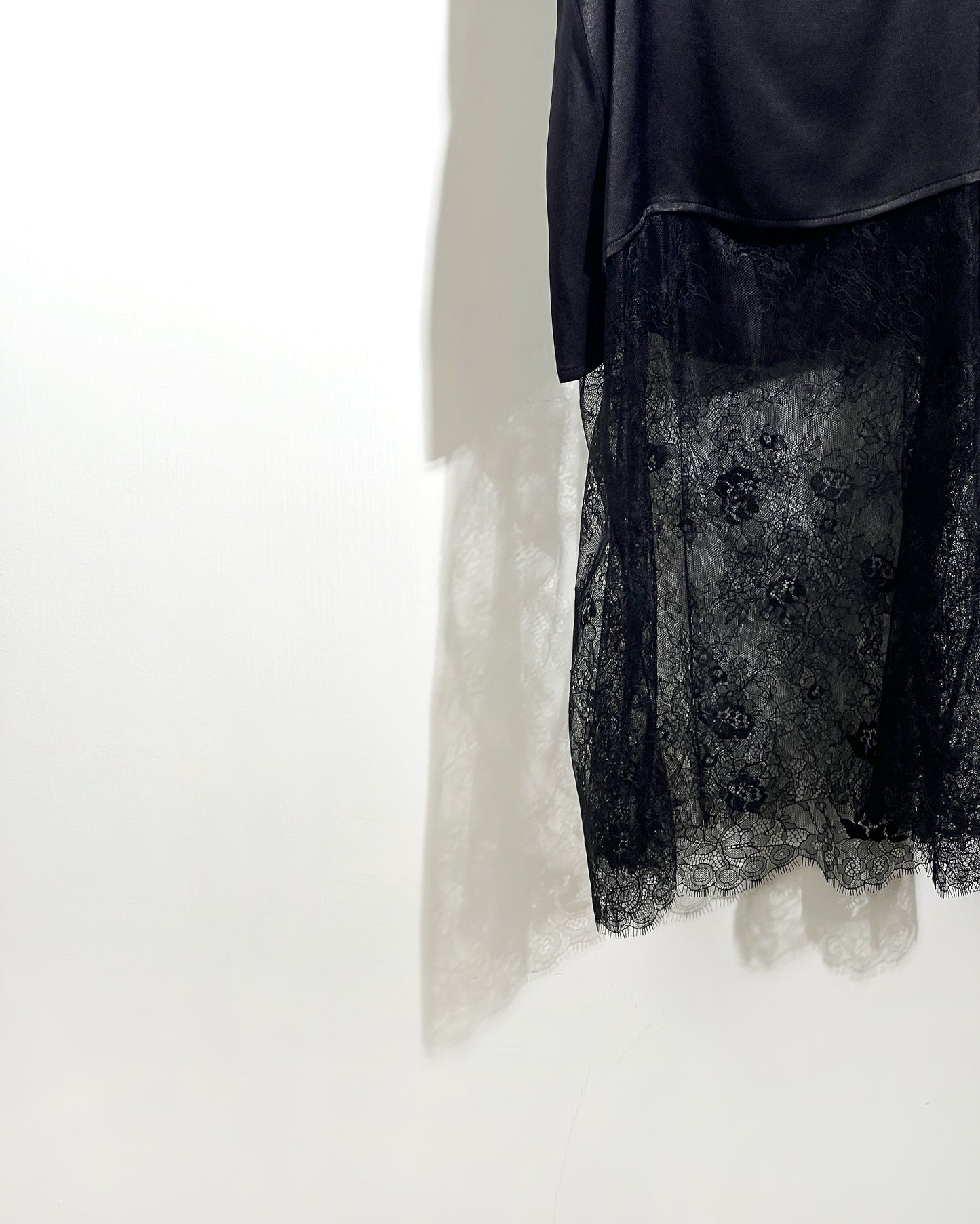 aalis TANCY lace panel camisole dress (Black)