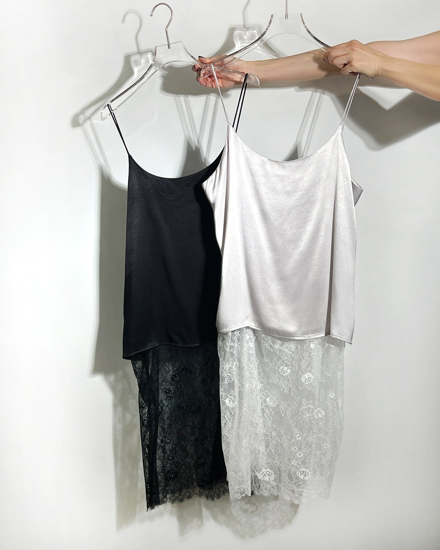 aalis TANCY lace panel camisole dress (Lt Grey)