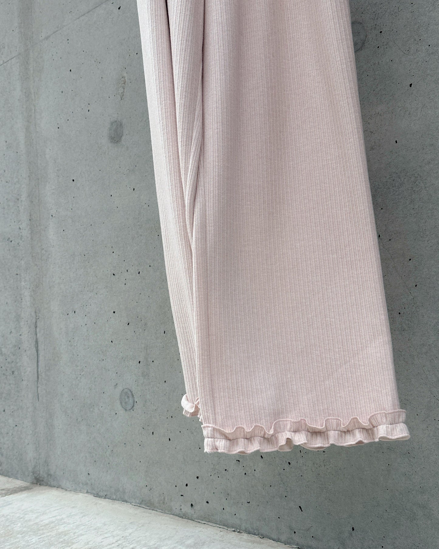aalis LILIA T ruffle hem track pants  (Lt Pink)