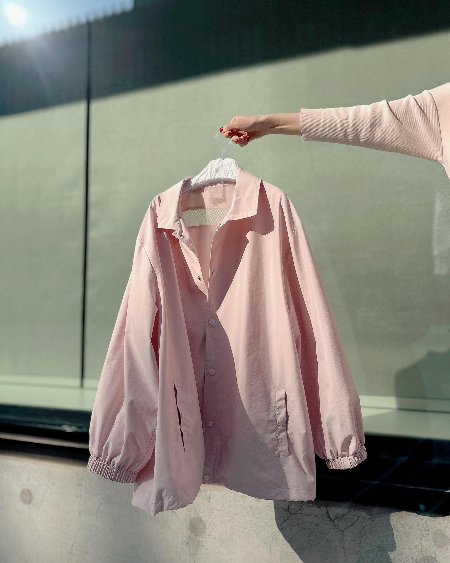 (Pre-order) aalis XYLER mesh panel windbreaker (Lt Pink)