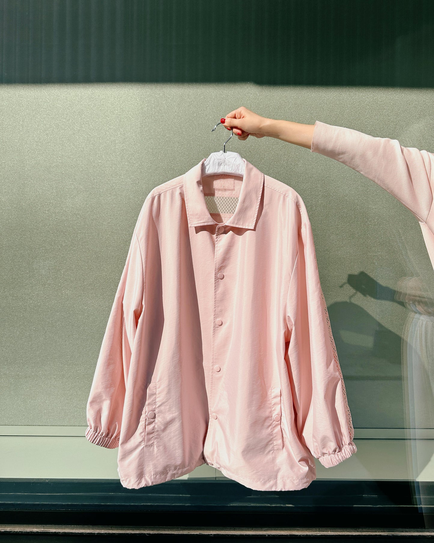 (Pre-order) aalis XYLER mesh panel windbreaker (Lt Pink)
