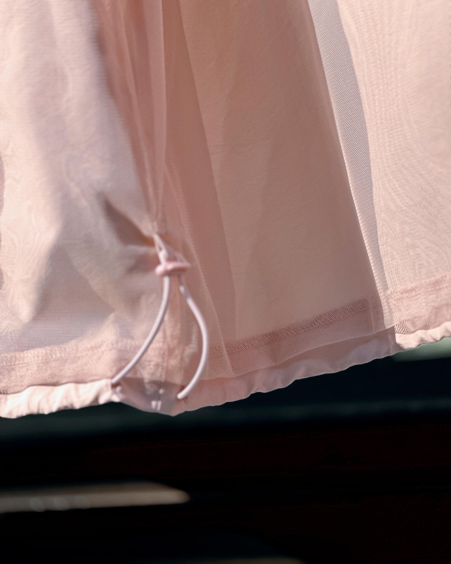 (Pre-order) aalis XYLER mesh panel windbreaker (Lt Pink)