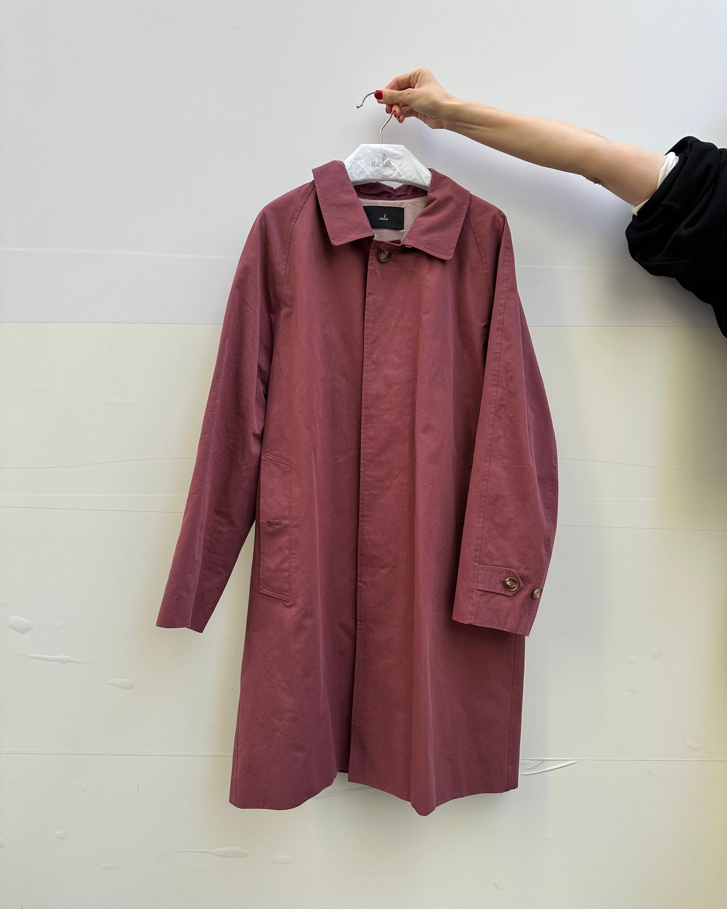 aalis MAIZE raglan sleeves mid length trench coat (Mauve)