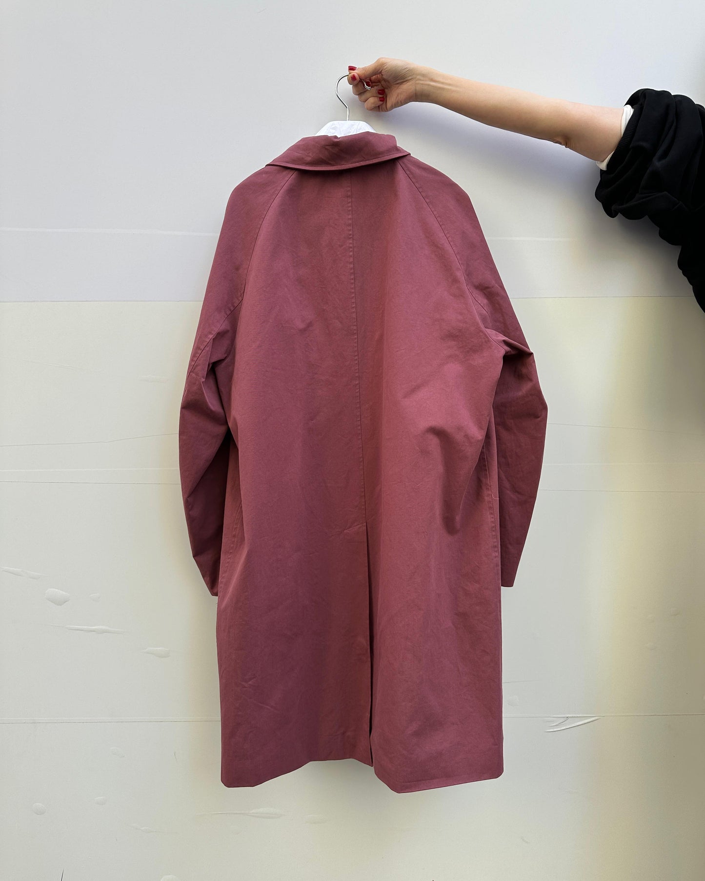 aalis MAIZE raglan sleeves mid length trench coat (Mauve)