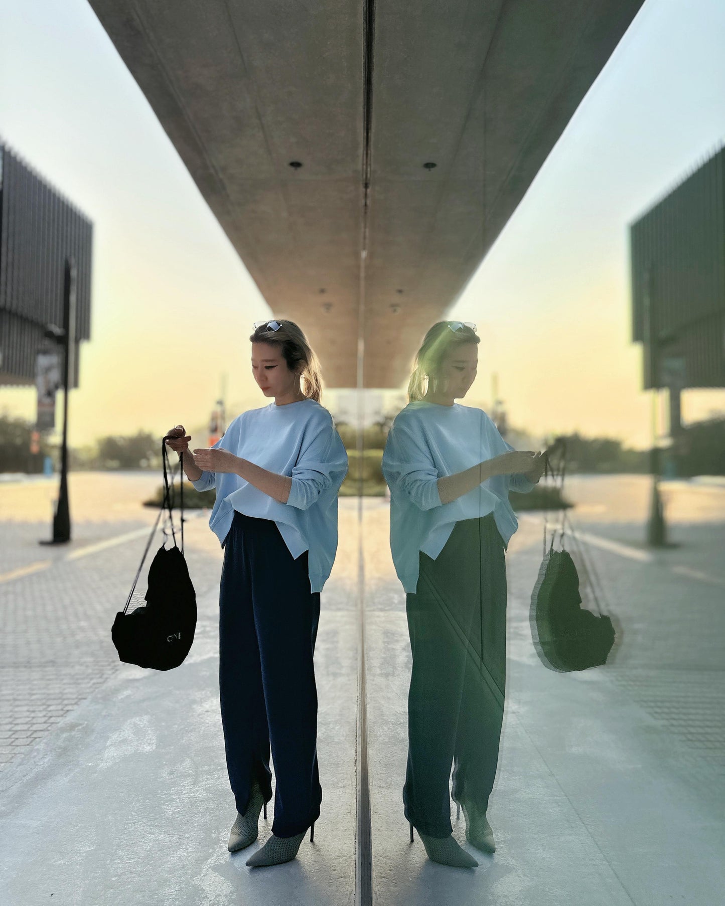 aalis NATASA ribbed sleeves sweater (Lt Blue)