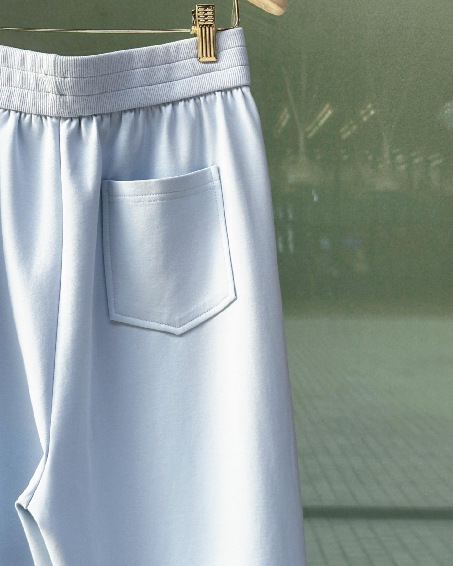 aalis NATA side slits sweat pants (Lt Blue)