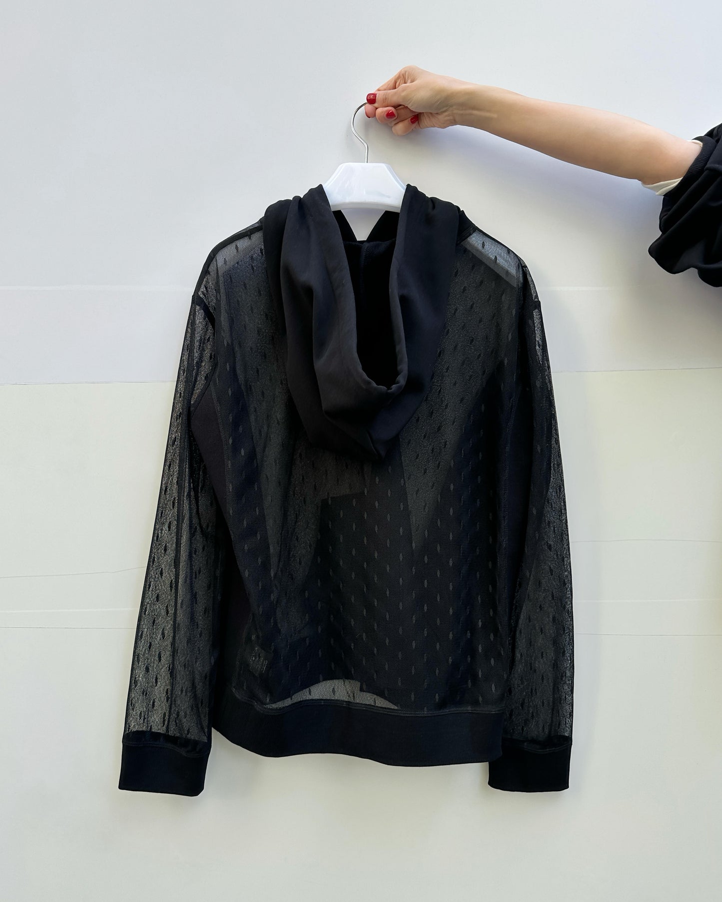 aalis YOSHE mesh hoodie (Black)