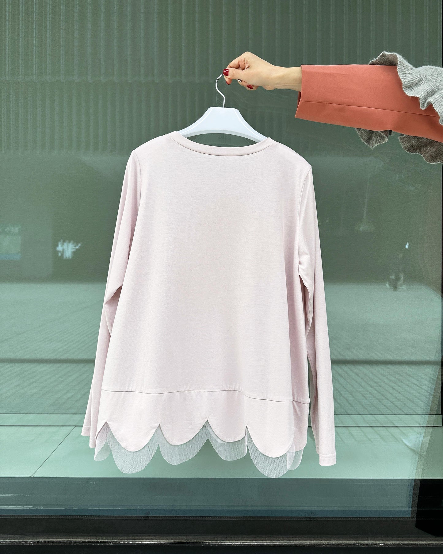 aalis ASA LS SS26 scallop hem mesh detail top (Lt Pink)