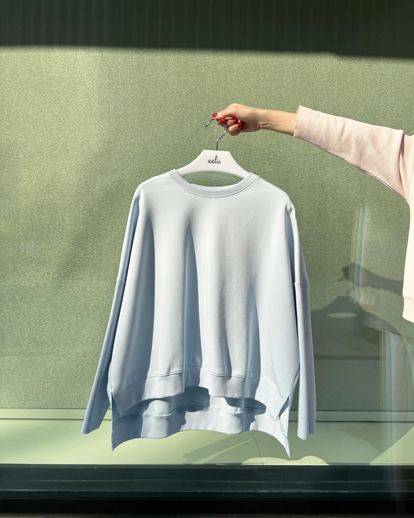 aalis NATASA ribbed sleeves sweater (Lt Blue)