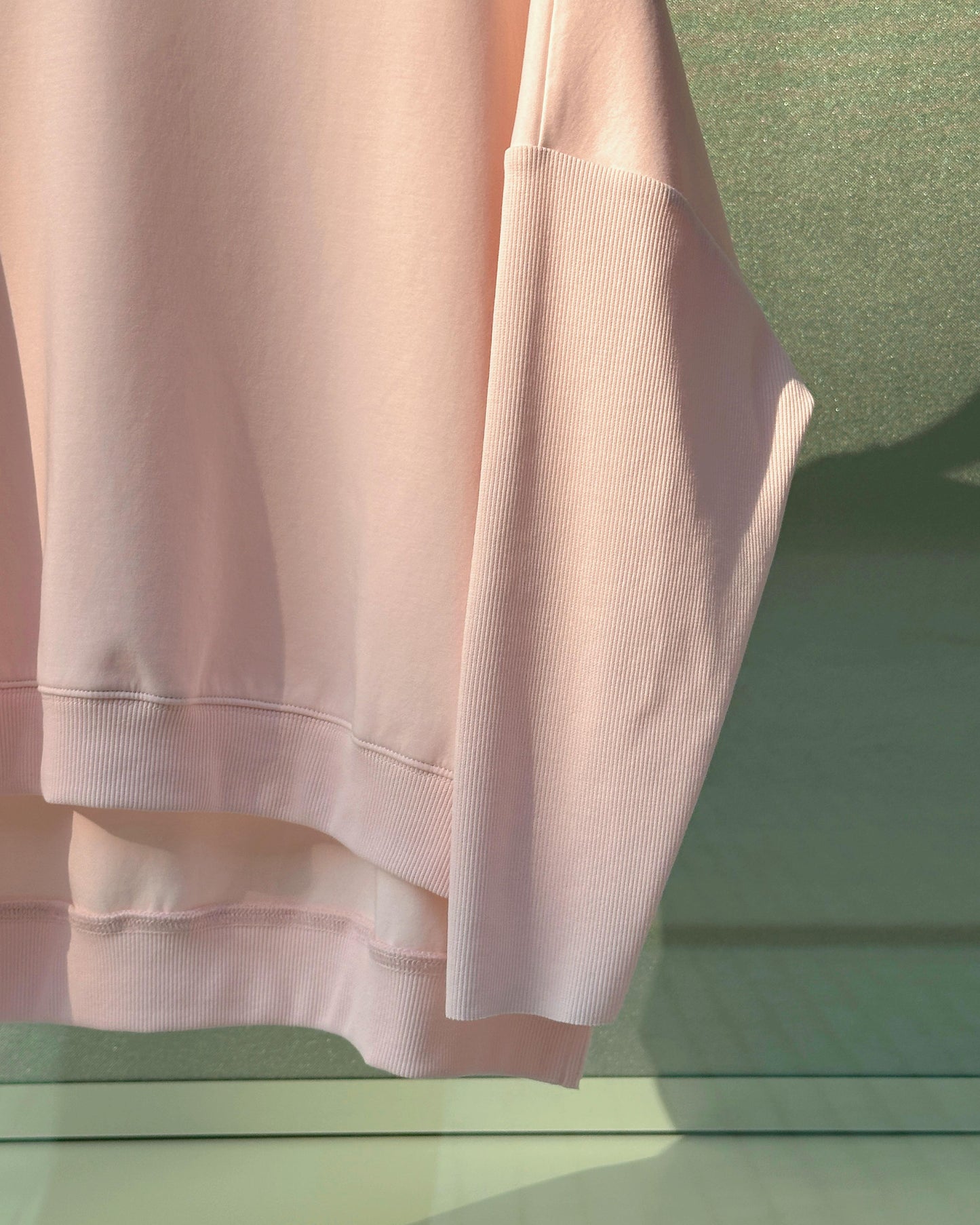 (Pre-order) aalis NATASA ribbed sleeves sweater (Lt Pink)