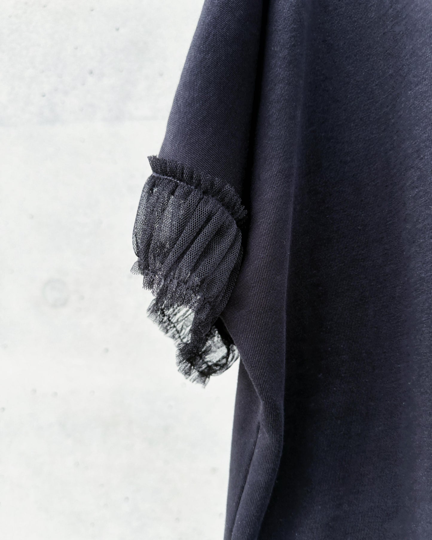 aalis ASENKA sleeves mesh ruching (Black)