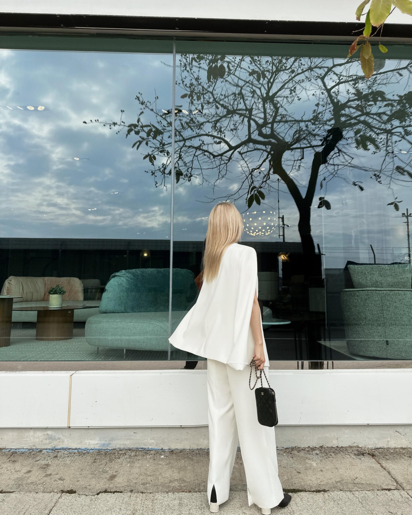 aalis CELLA cape sleeves blazer (White)