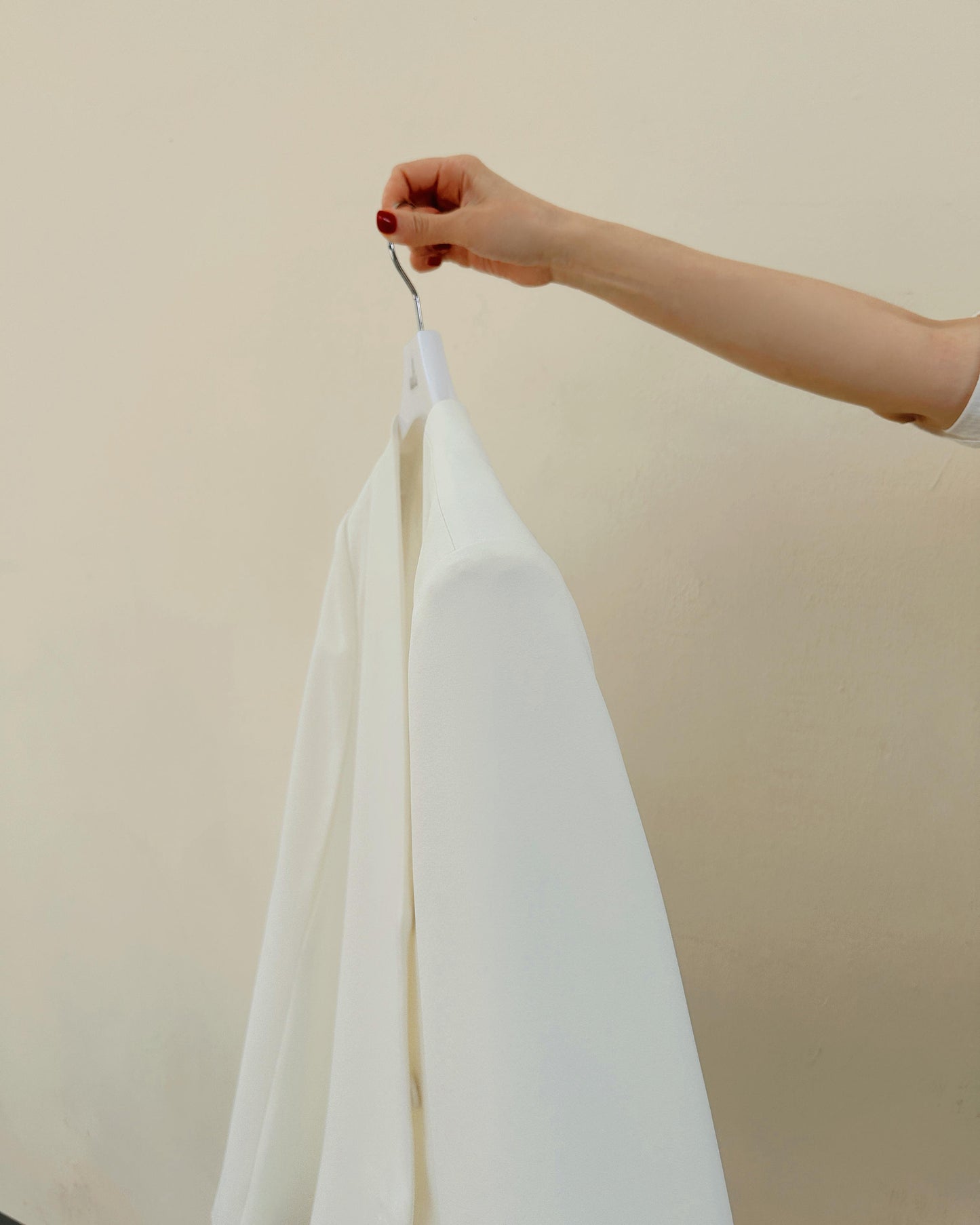 aalis CELLA cape sleeves blazer (White)