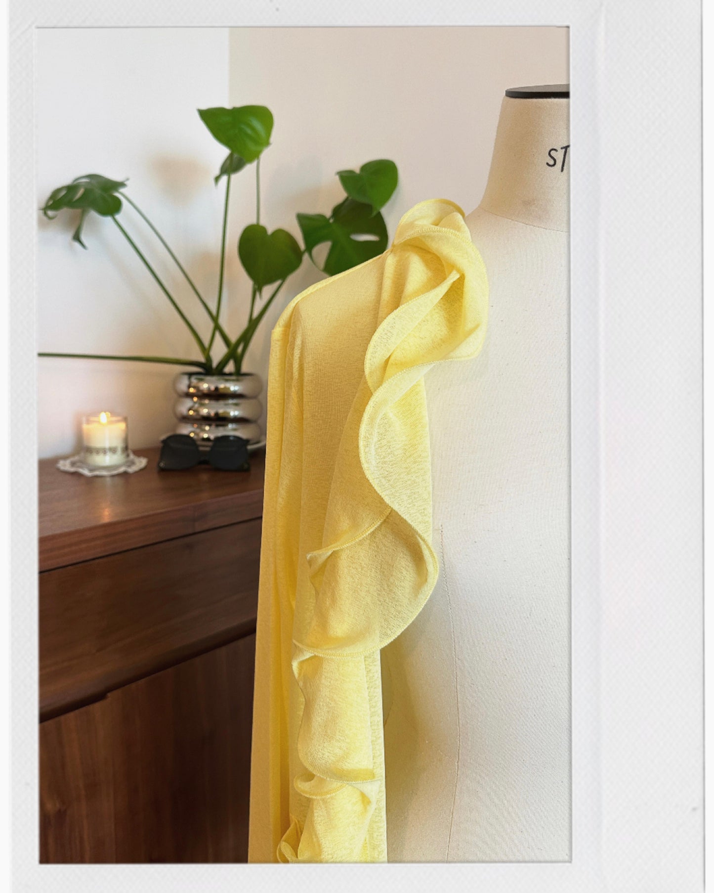 aalis RINON cascade ruffle front long cardigan (Lt Yellow)