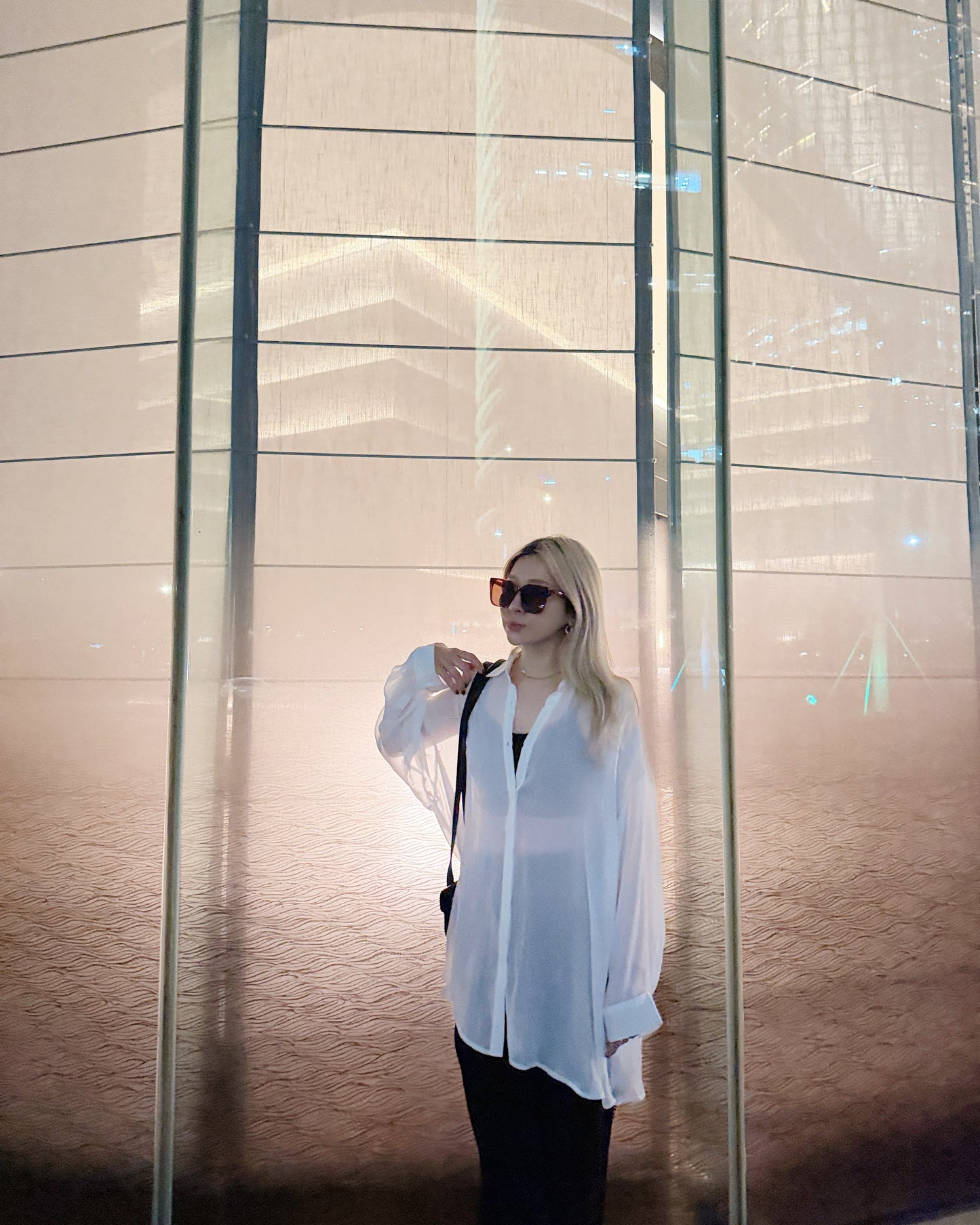 aalis OSIRIA flowy semi sheer shirt (White)