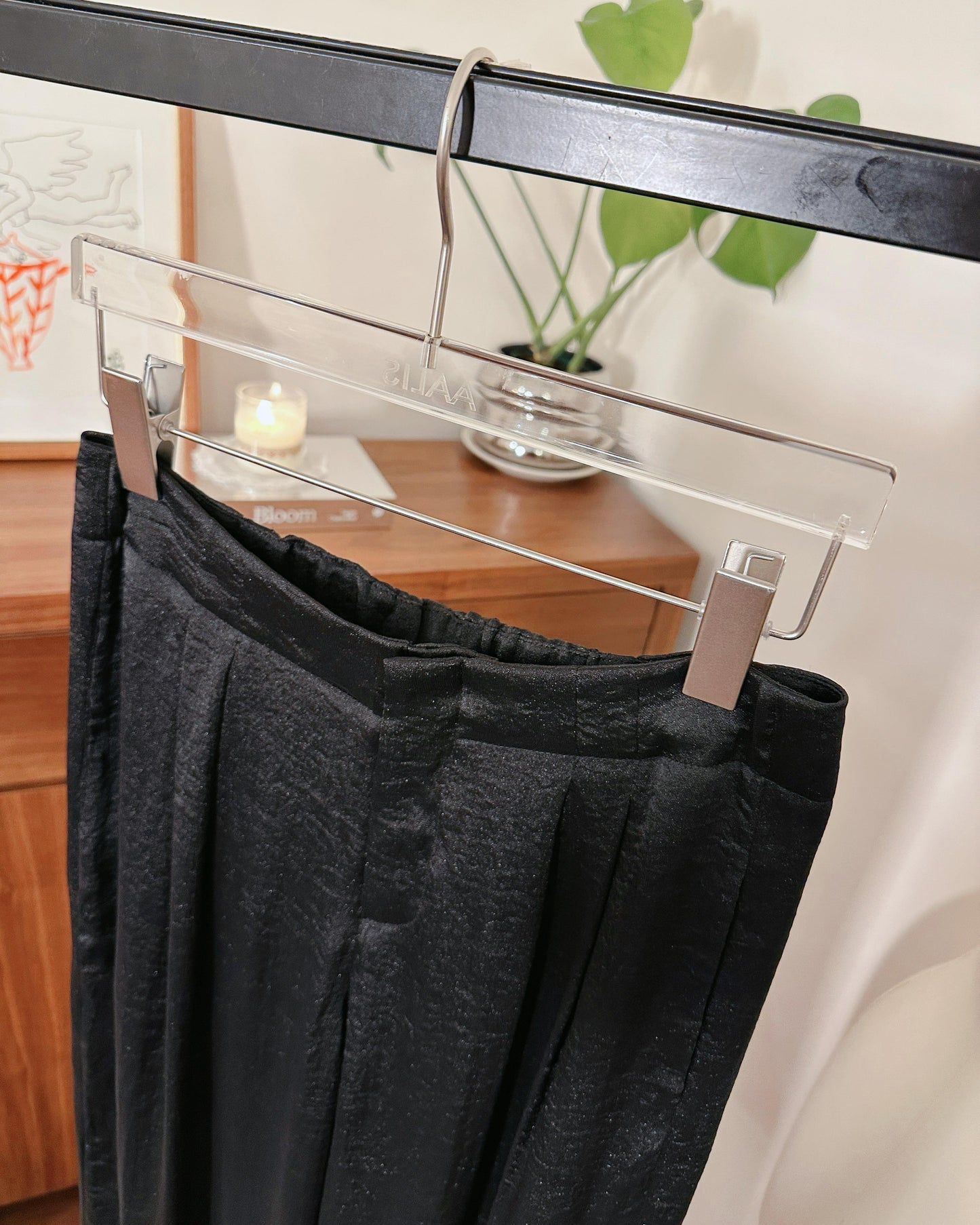 aalis OSDA flowy semi sheer pants (Black)