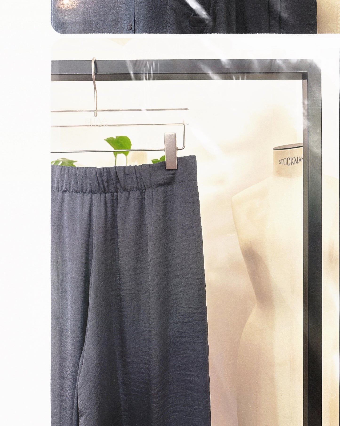 aalis OSDA flowy semi sheer pants (Grey Blue)