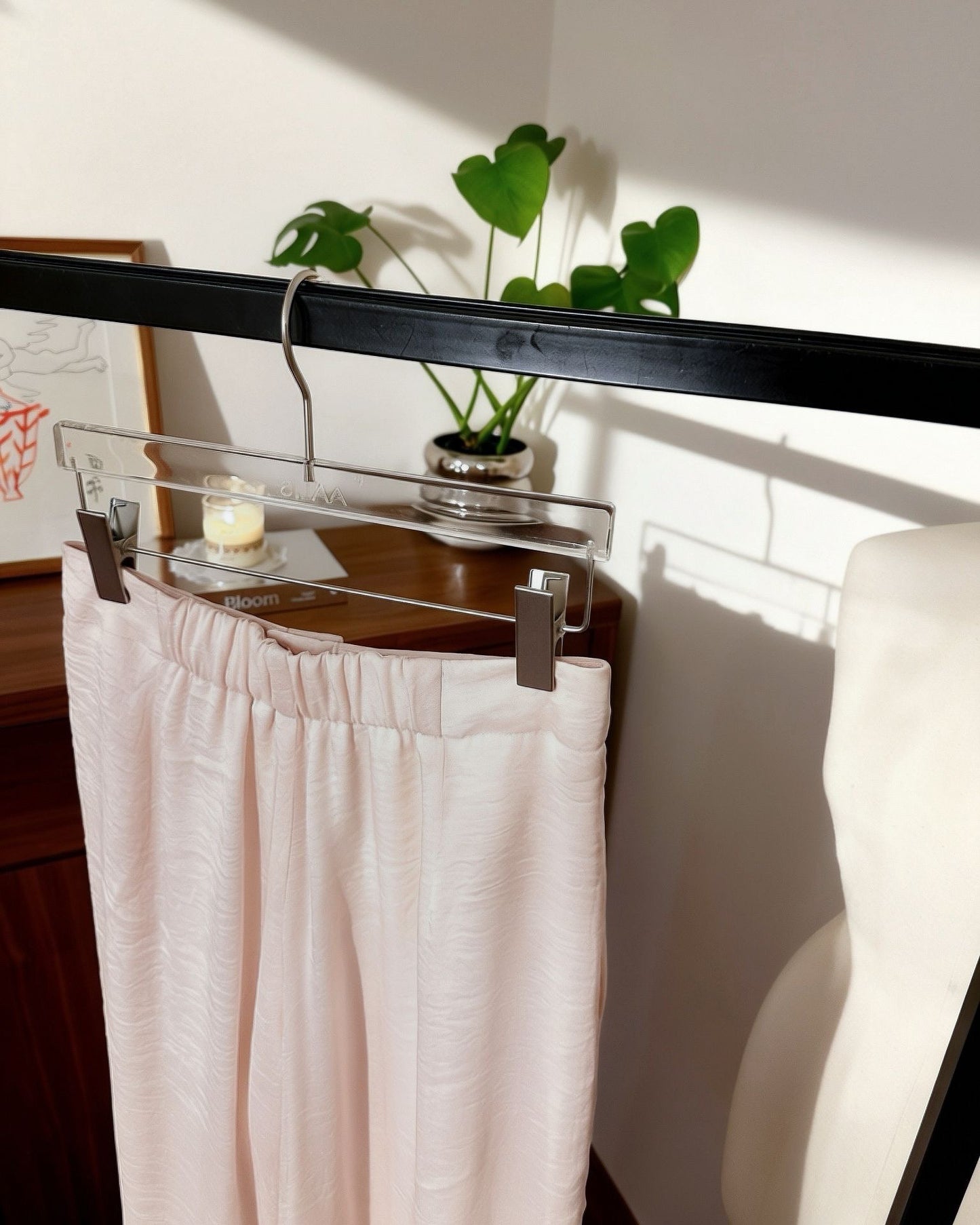 (Pre-order) aalis OSDA flowy semi sheer pants (Light Pink)