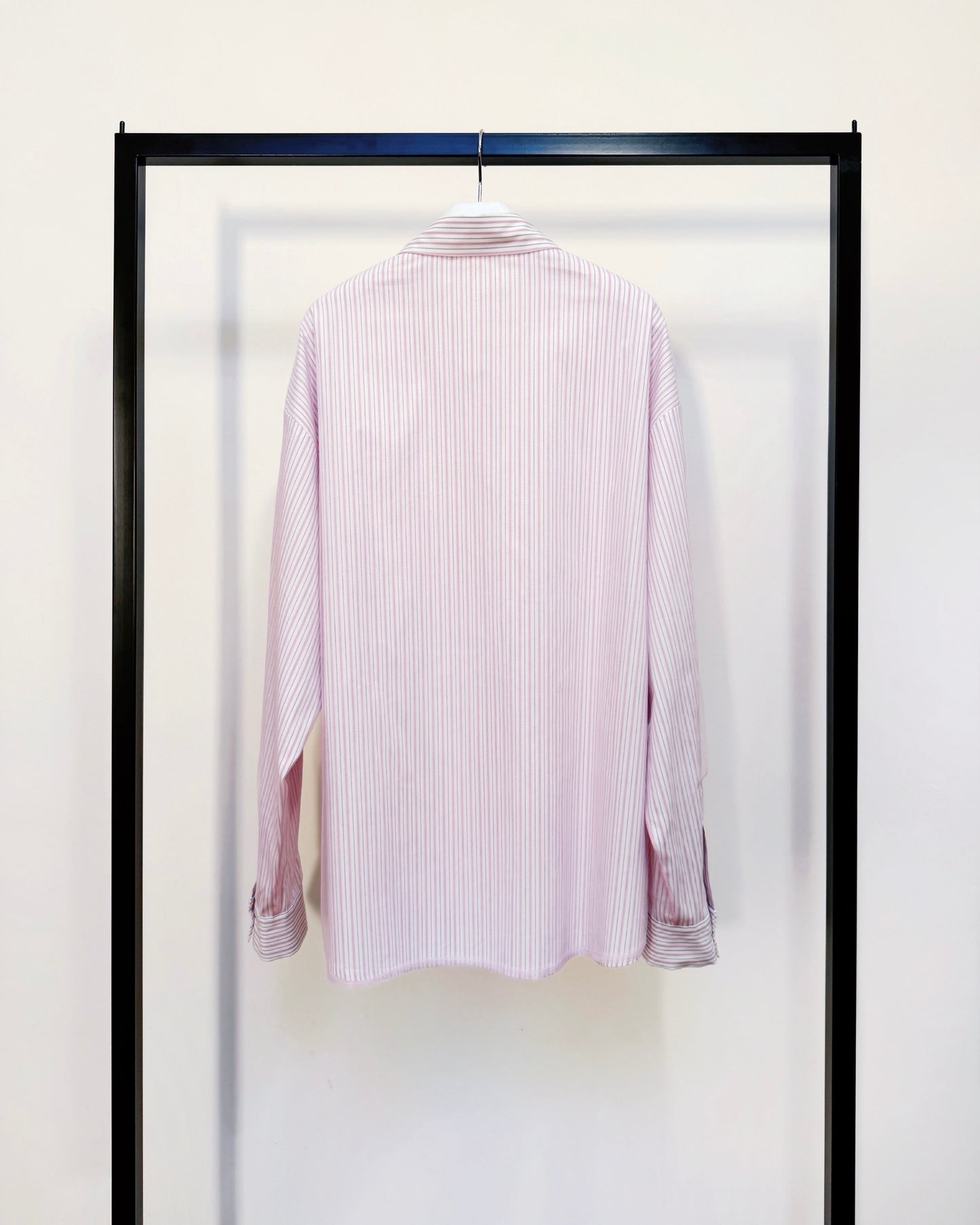 aalis BAYLA FW26 mesh overlay shirt (Pink)