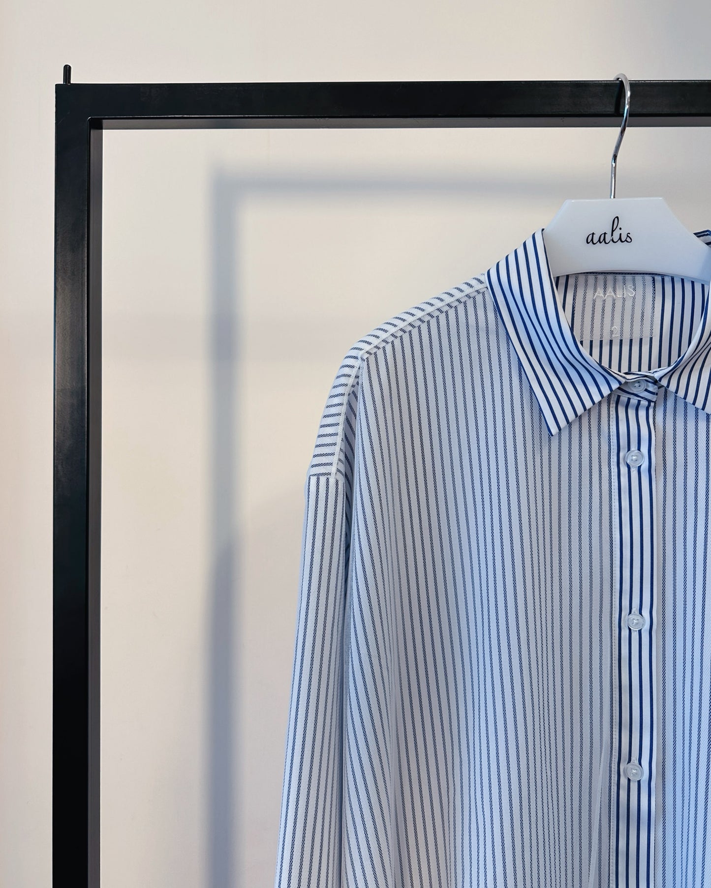 aalis BAYLA mesh overlay shirt (White)