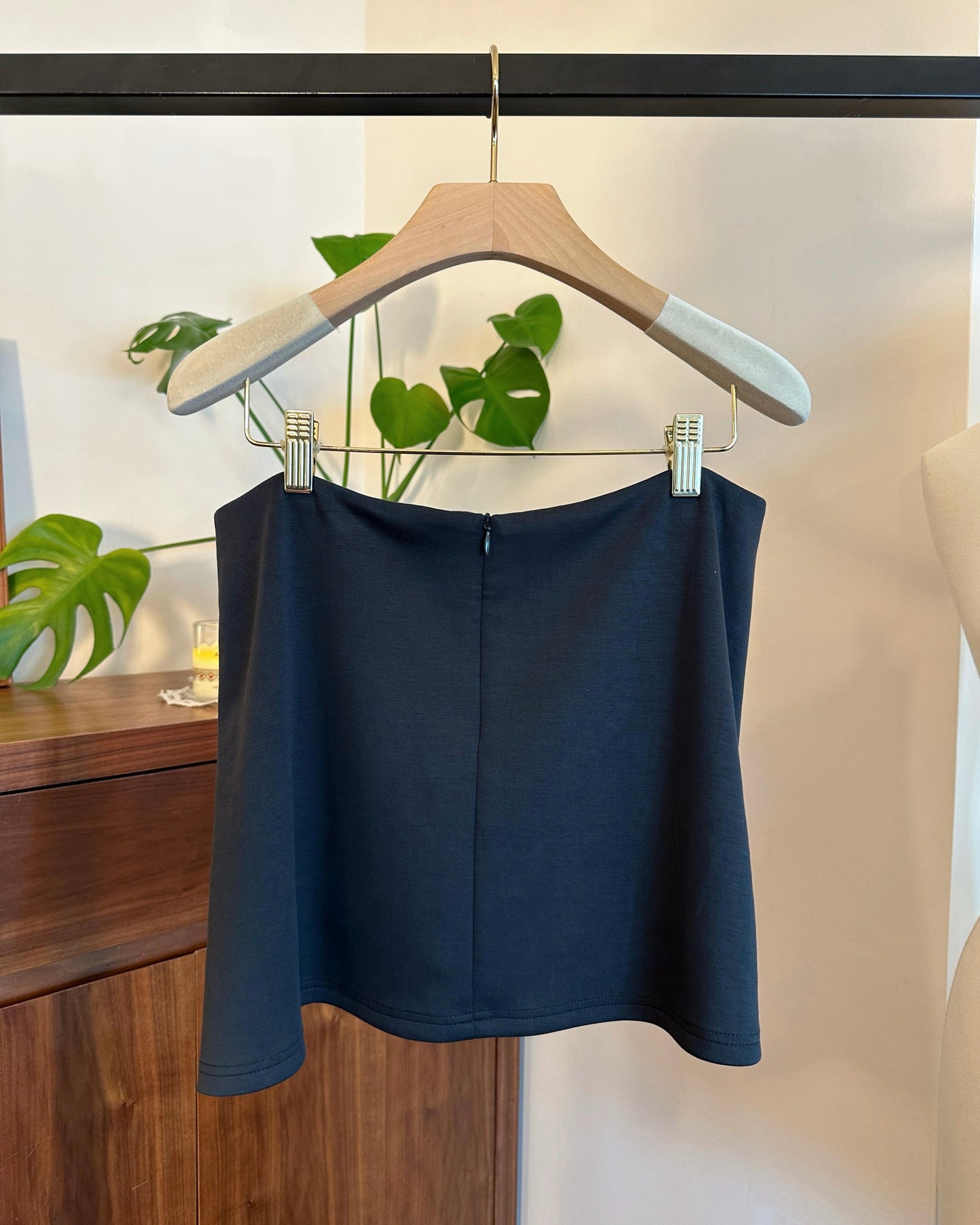 aalis ASHWIN mini skirt with lining shorts (Charcoal)