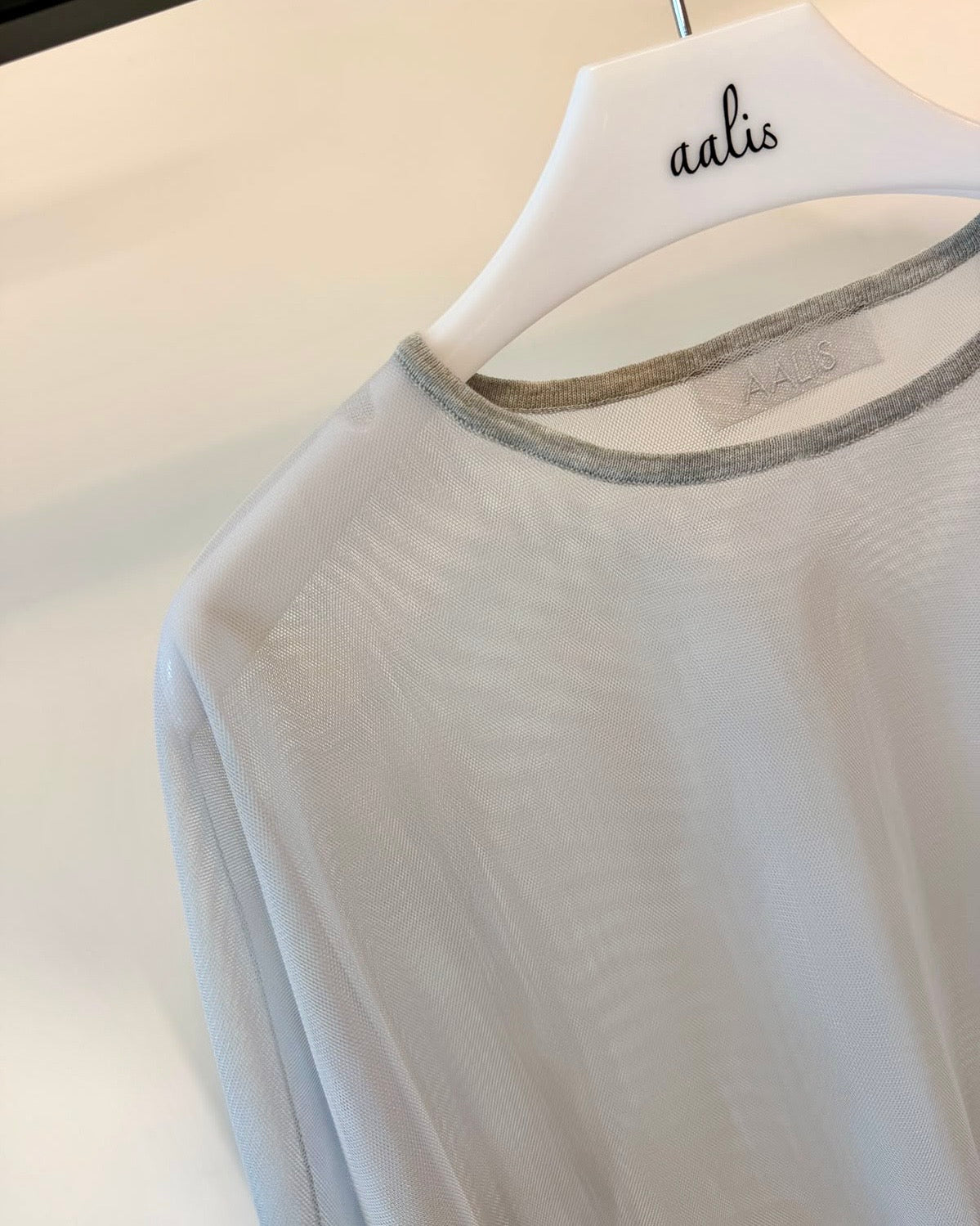 aalis CARPI mesh cape with knitted ruffle trim (Heather Grey)