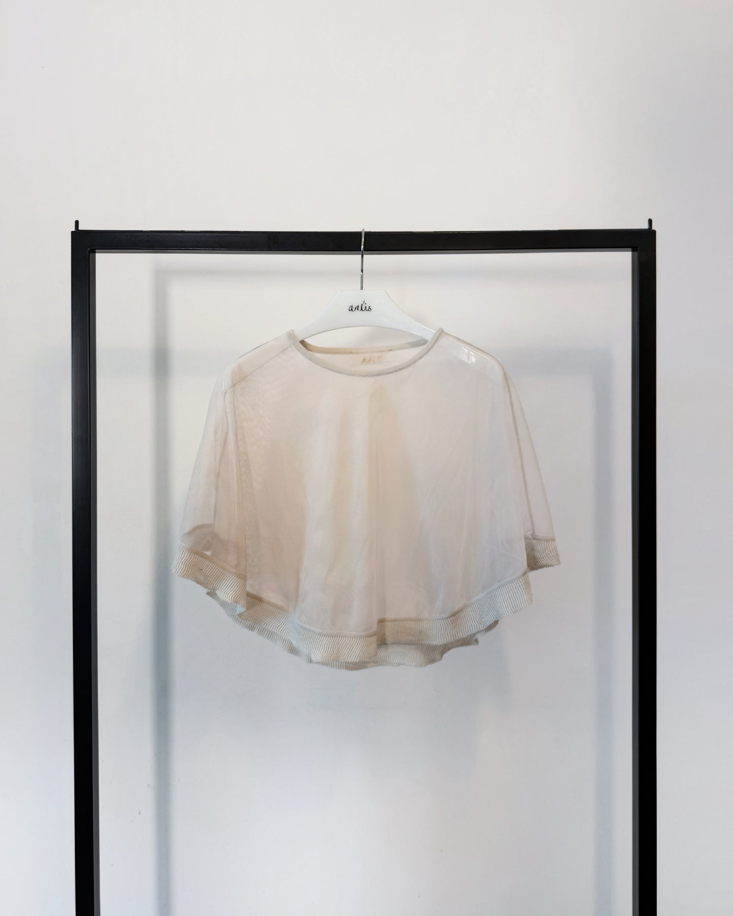 aalis CARPI mesh cape with knitted ruffle trim (Nude)