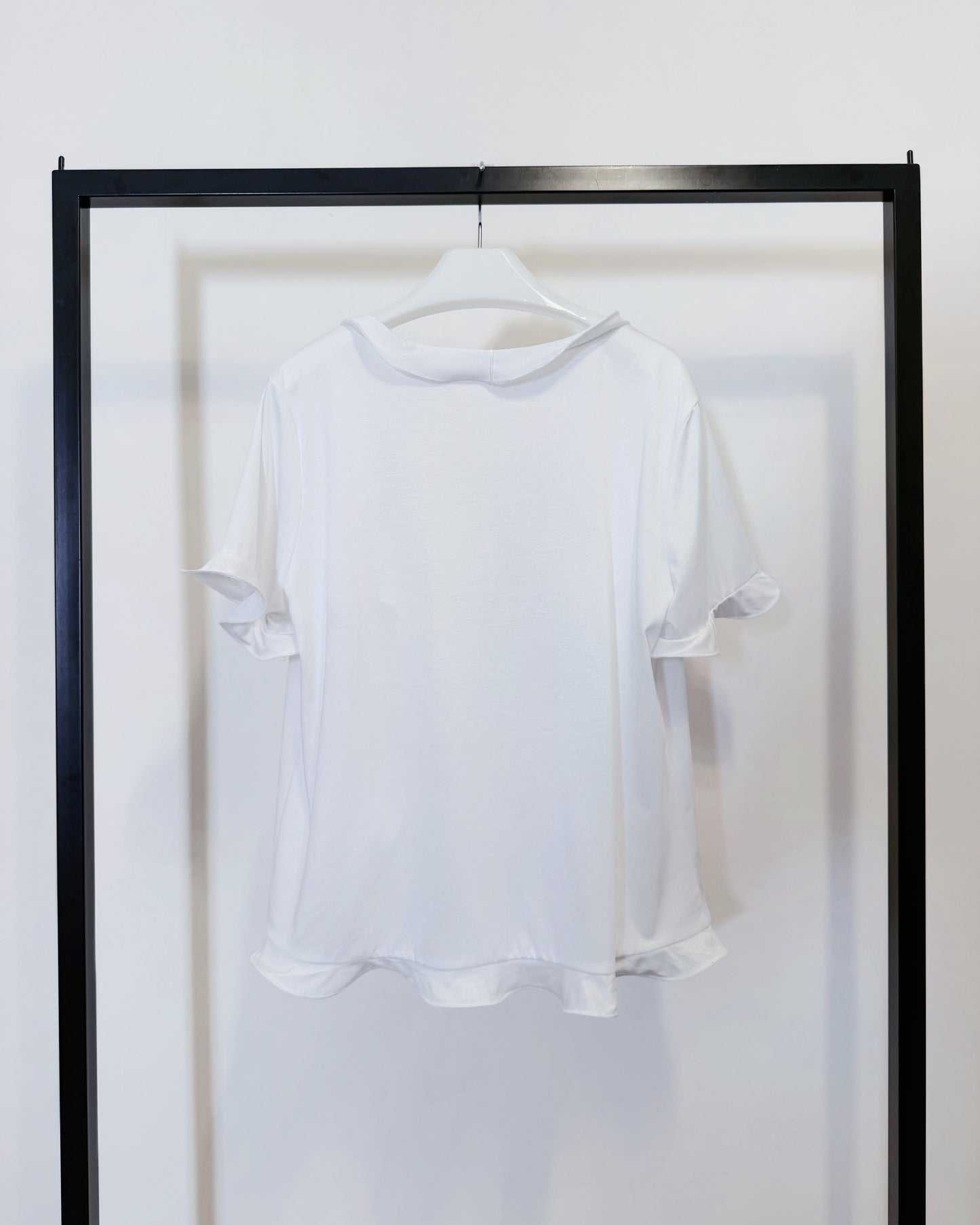 aalis TOSSY ruffle knit cardigan (White)