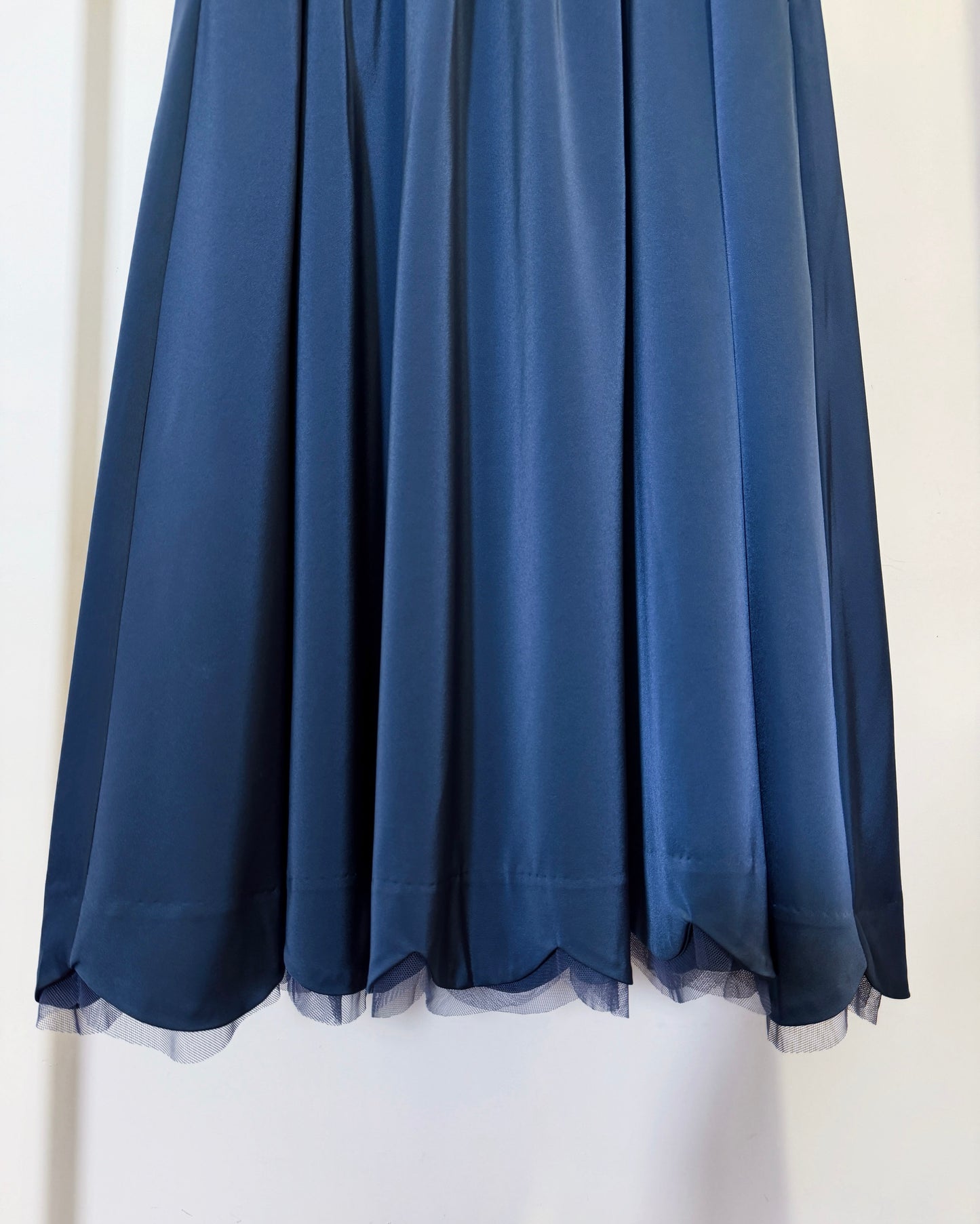 aalis NIELLA scallop edge skirt (Grey Blue)