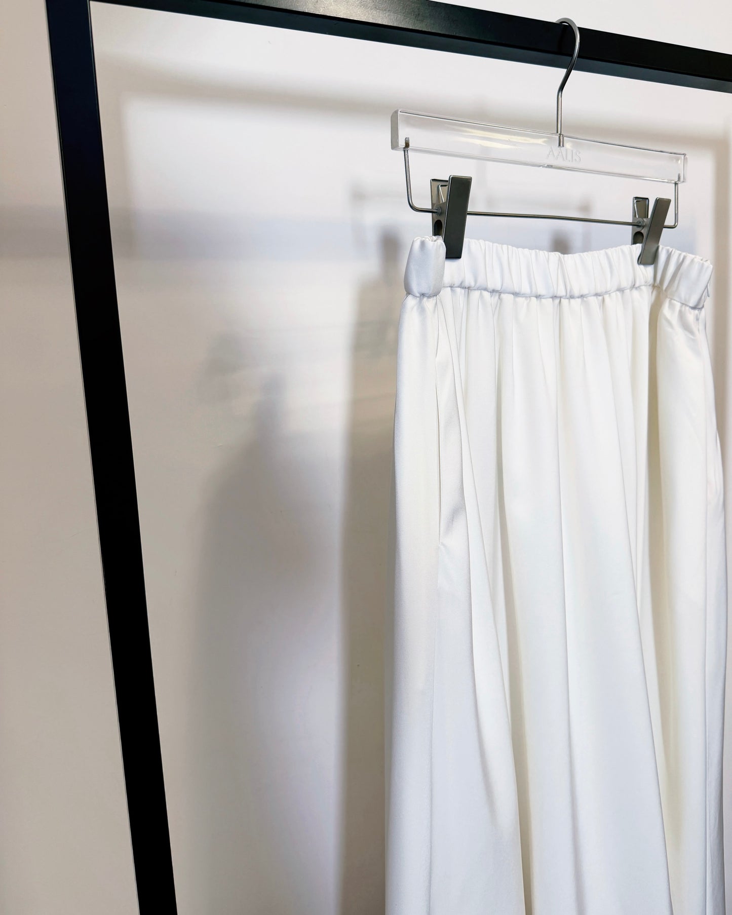 aalis NIELLA scallop edge skirt (White)