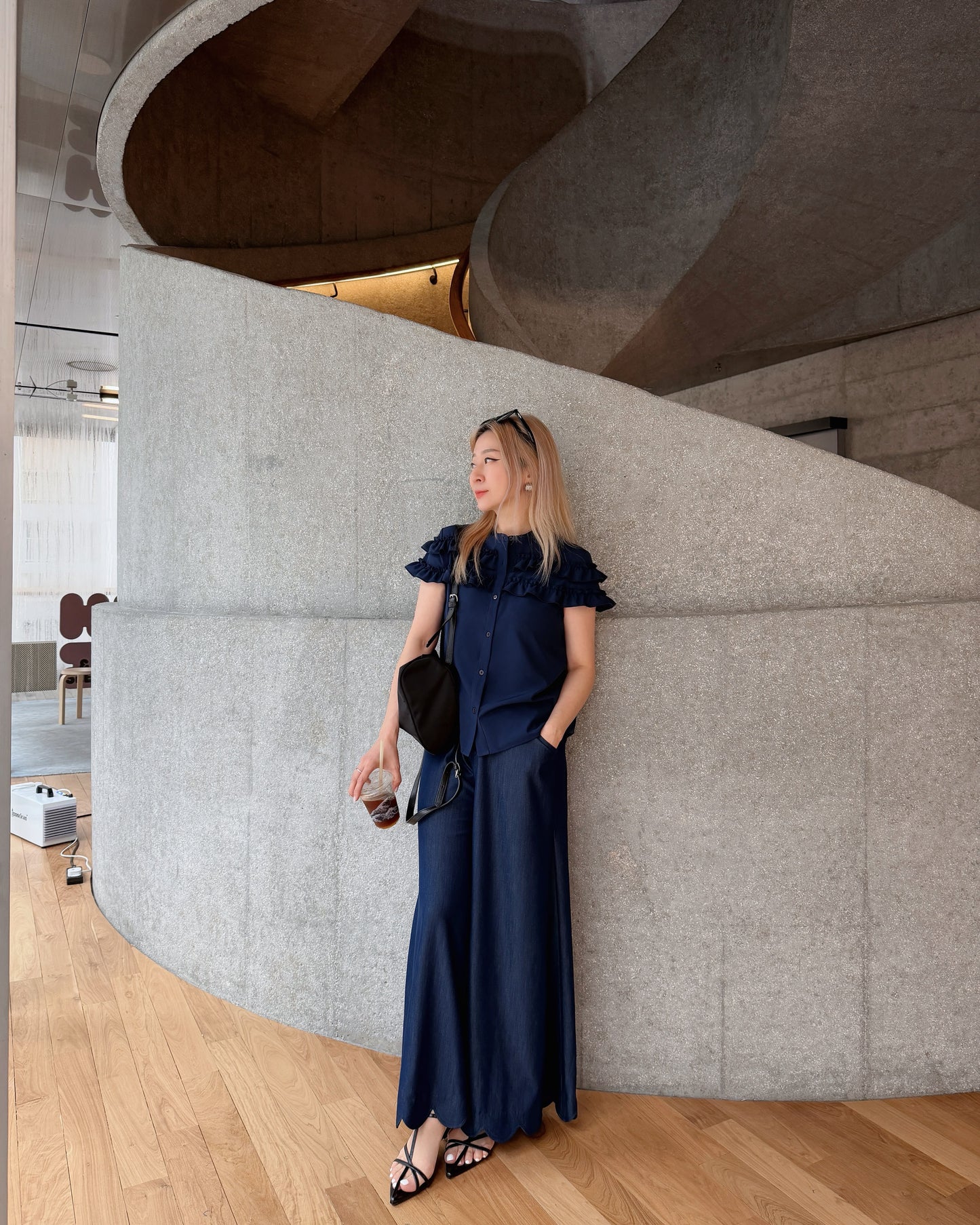 aalis CARLOTTA two ruffles shirt (Dark Blue)