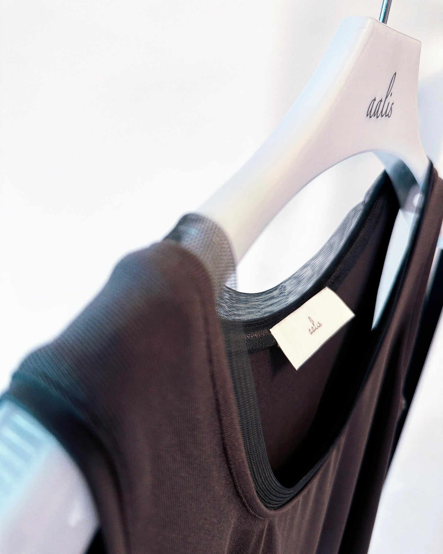 aalis DARBIE basic knit tank (Charcoal)