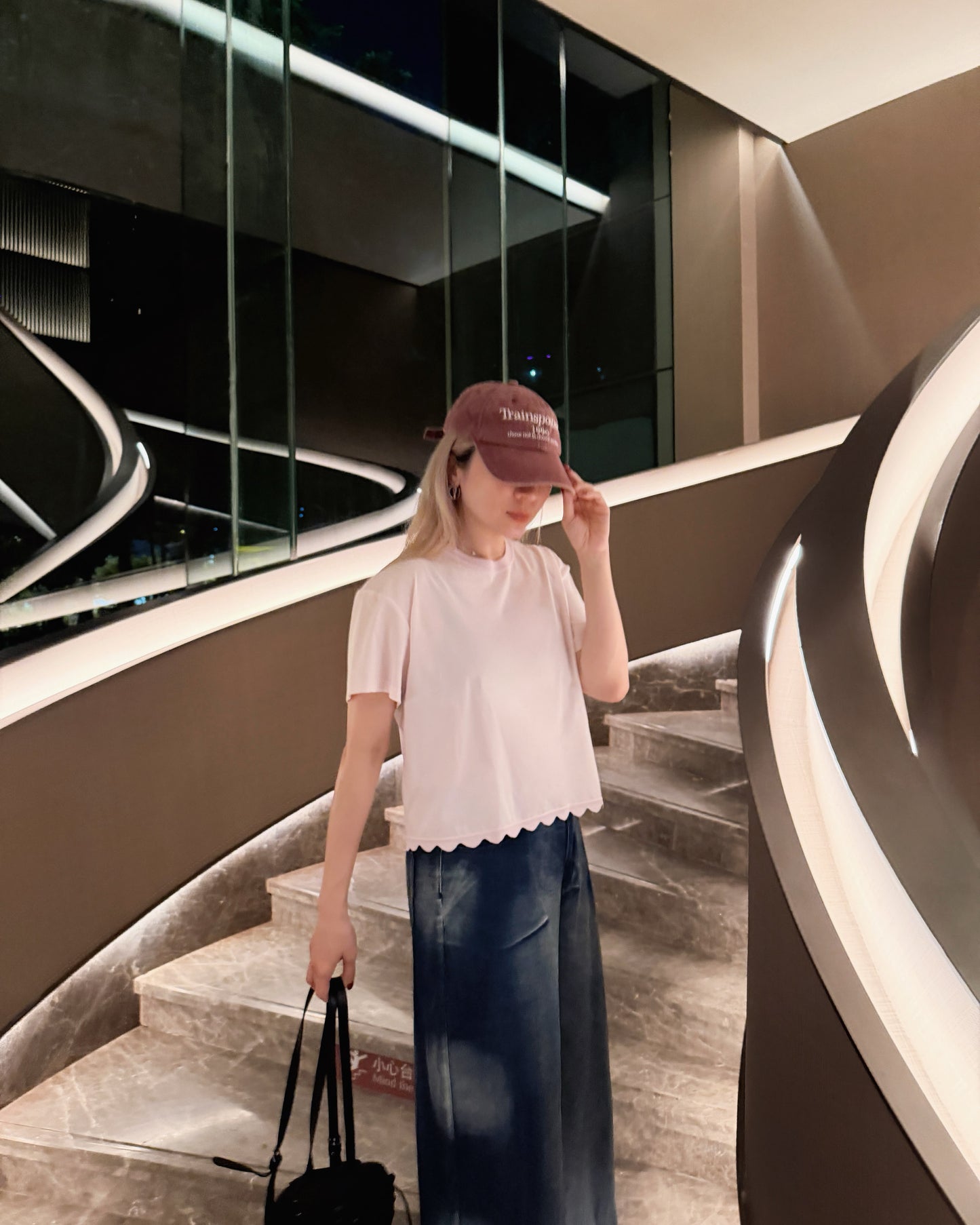 aalis MIVA knit scalloped edge cropped tee (Light Pink)