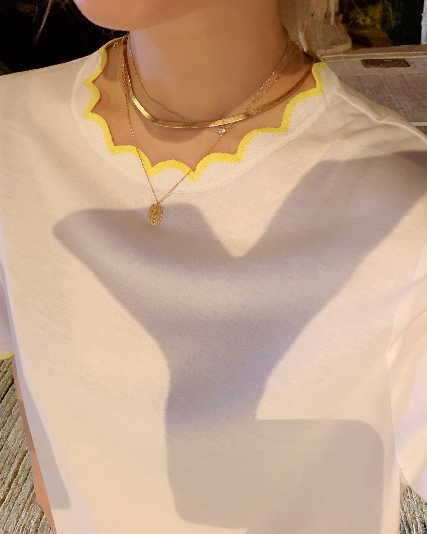 aalis METTA scallop edge relaxed tee (White)