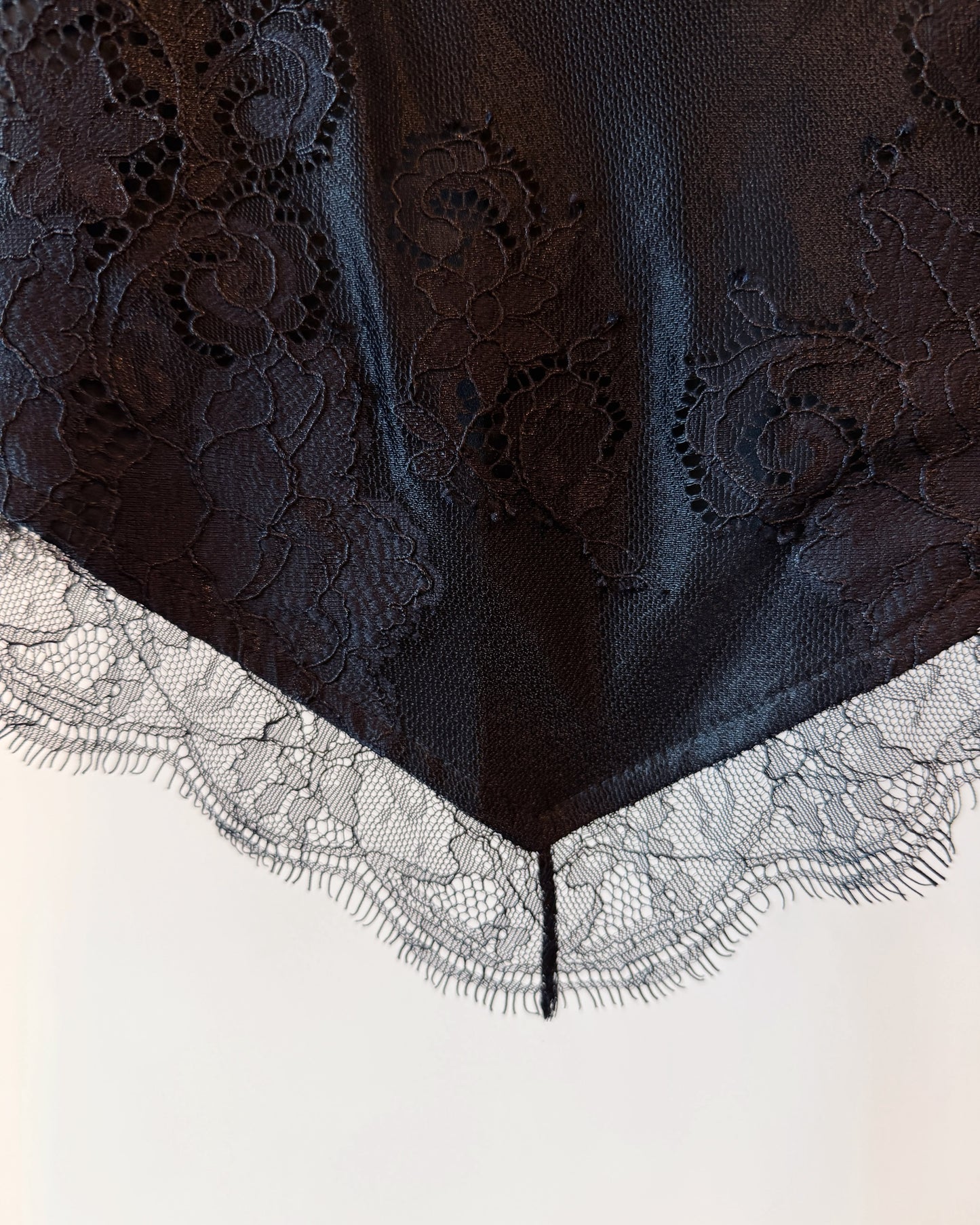aalis FLAVIA lace waistcoat (Black)