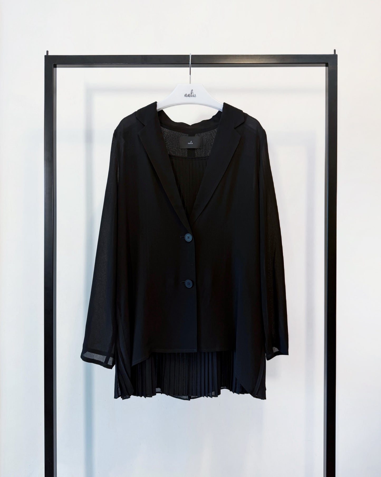 aalis MANJI pleated back chiffon blazer (Black)