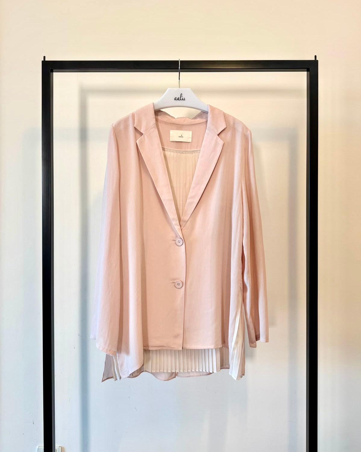 aalis MANJI pleated back chiffon blazer (Pink)
