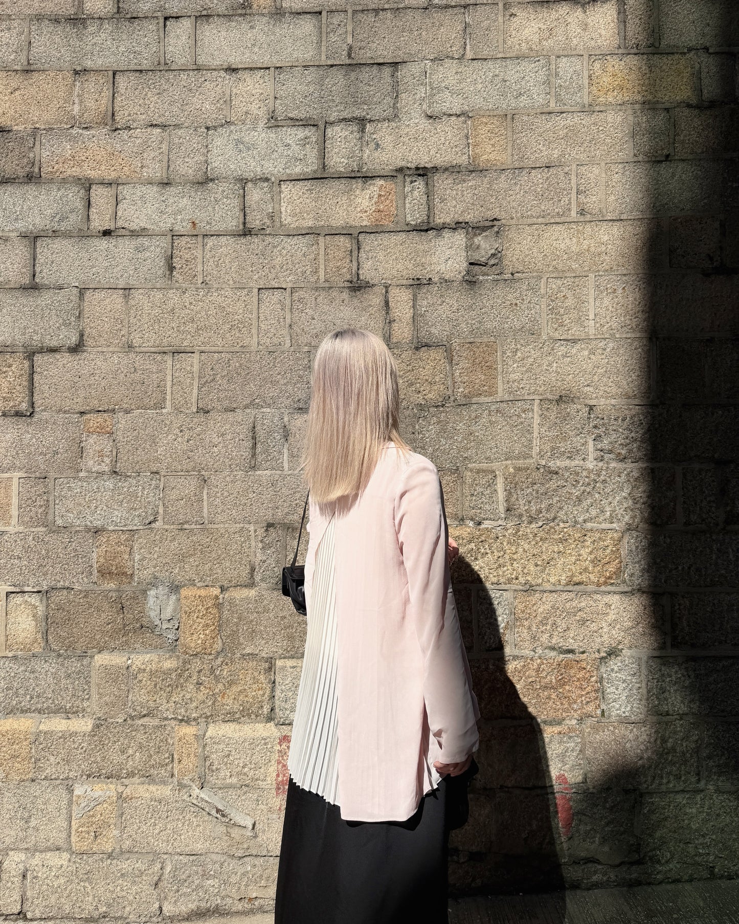 aalis MANJI pleated back chiffon blazer (Pink)