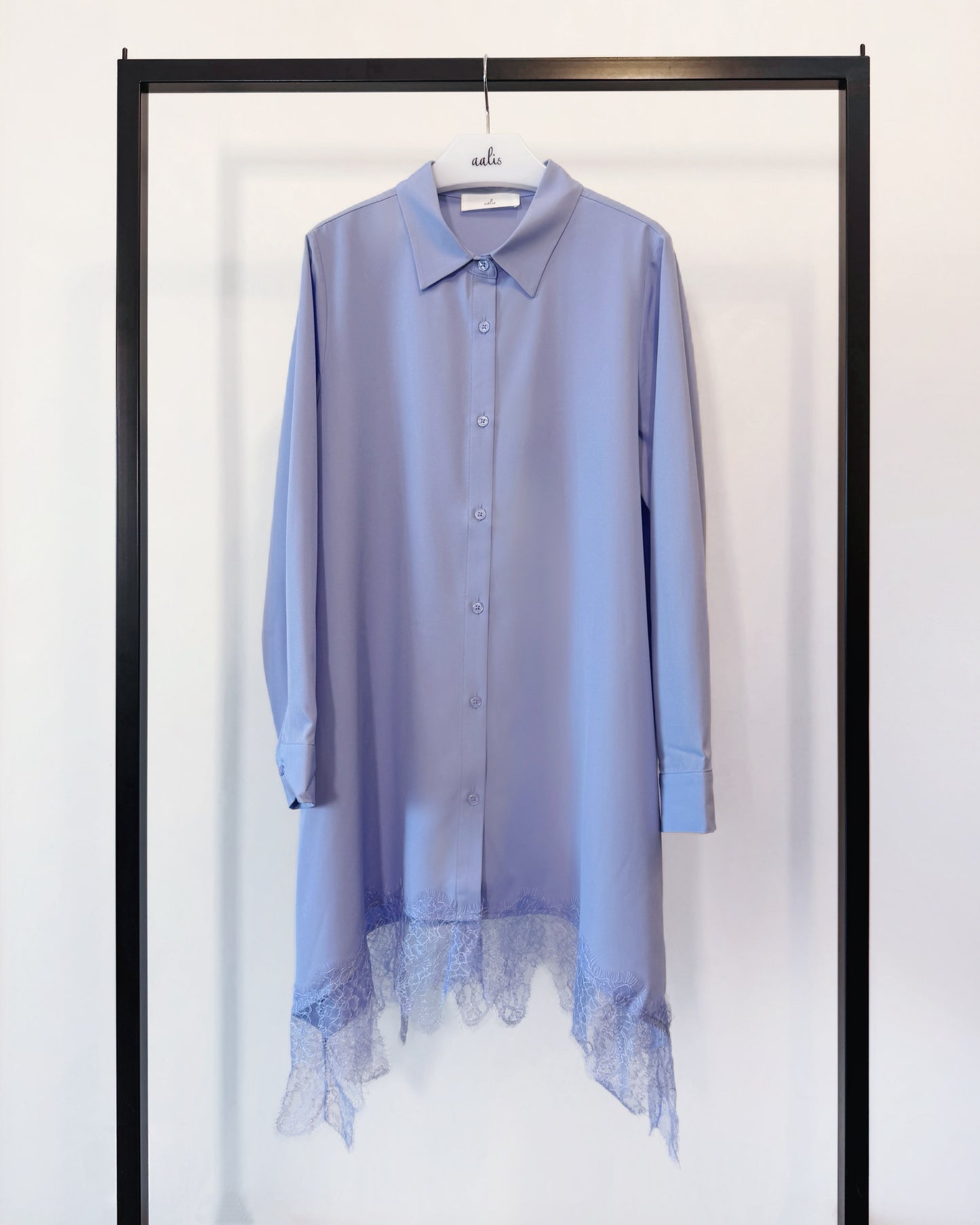 aalis SABI lace trim hem shirt (Blue)