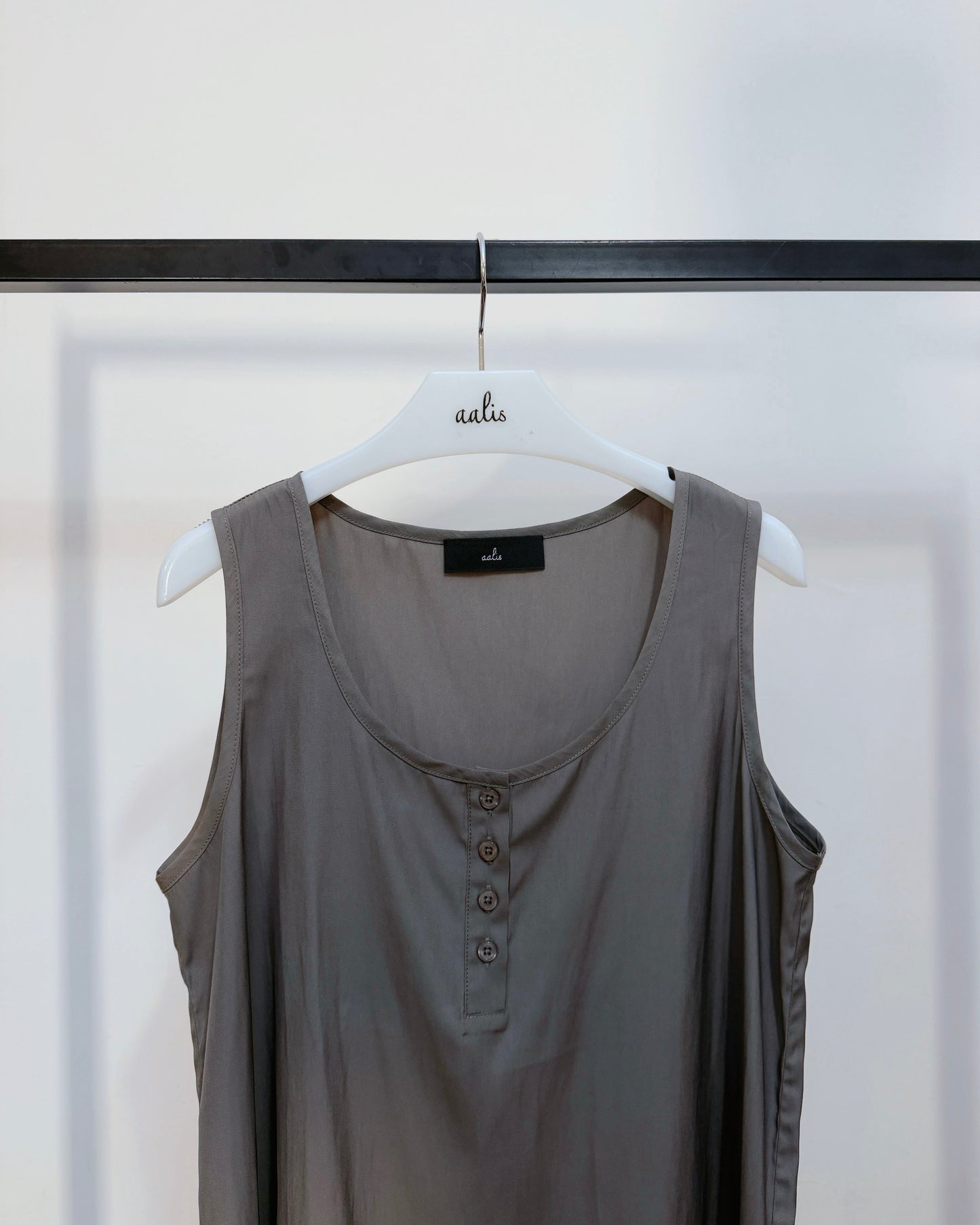 aalis INEZ button up tank (Grey)
